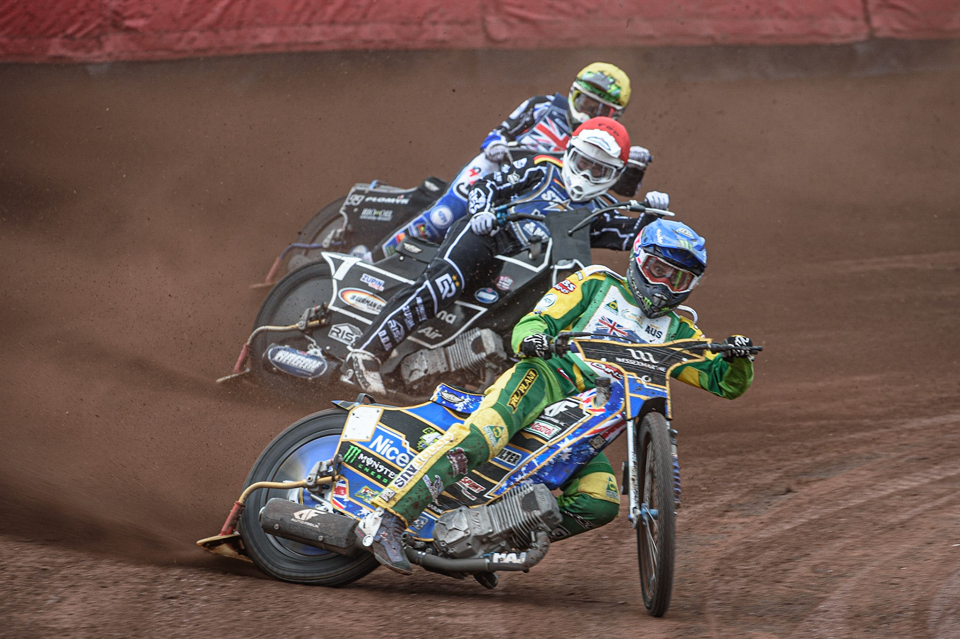GLASGOW, UK. JUNE 19TH.  Chris Holder (Australia) (Blue) leads Erik Riss (Germany) (Red) and Dan Bewley (Great Britain) (Yellow) during the FIM Speedway Grand Prix Qualifying Round at the Peugeot Ashfield Stadium, Glasgow on Saturday 19th June 2021. (Credit: Ian Charles | MI News)