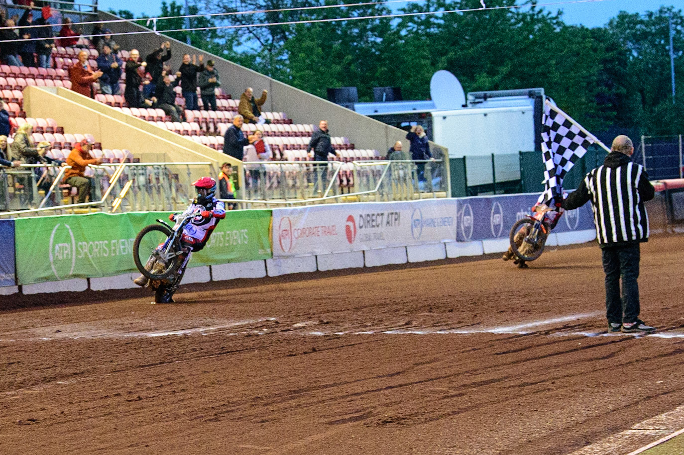 MANCHESTER, UK. JUN 6TH  Matej Žagar  takes the win to give Belle Vue ATPI Aces victory during the SGB Premiership match between Belle Vue Aces and Ipswich Witches at the National Speedway Stadium, Manchester on Monday 6th June 2022. (Credit: Ian Charles | MI News)