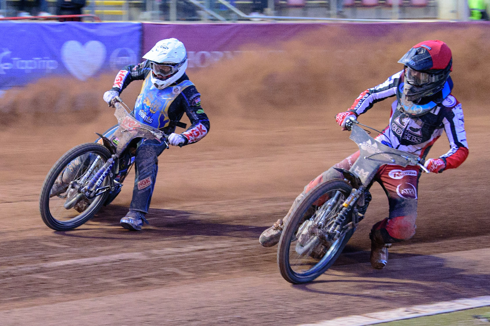 MANCHESTER, UK. MAY 27TH Harry McGurk  (Blue) inside Tom Woolley  (White) during the National Development League match between Belle Vue Colts and Armadale Devils at the National Speedway Stadium, Manchester on Friday 27th May 2022. (Credit: Ian Charles | MI News)