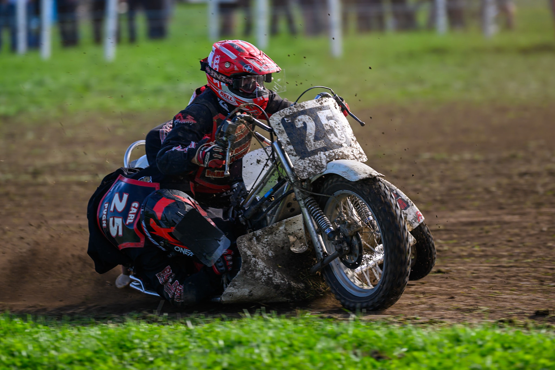 British Masters 1000cc Sidecars: Colin Blackbourn/Carl Pugh (25) during the British Masters Grasstrack Championship at Lower Marsh Farm, Much Hoole, Preston in Lancashire, England on Sunday 13th September 2026. (Photo: Ian Charles | MI News)