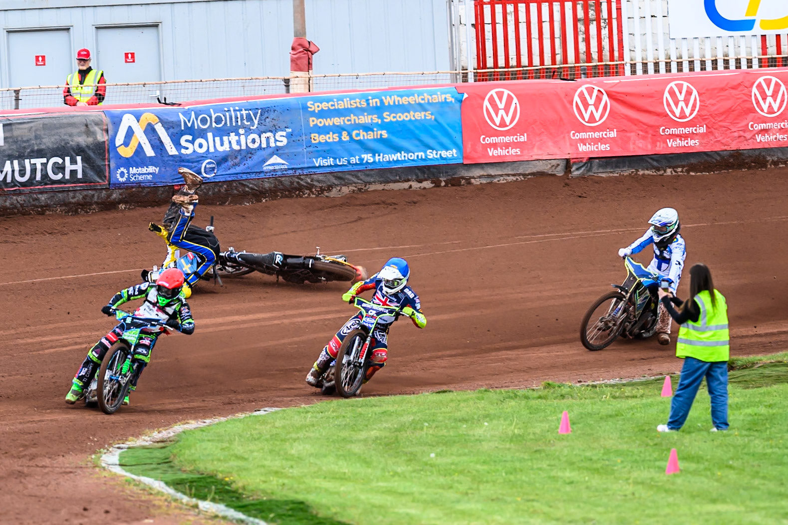 Noel Wahlquist of Sweden falls on the second turn during the FIM SGP2 Qualifying Round at the Peugeot Ashfield Stadium in Glasgow on Saturday 24th May 2025. (Photo: Ian Charles | MI News)