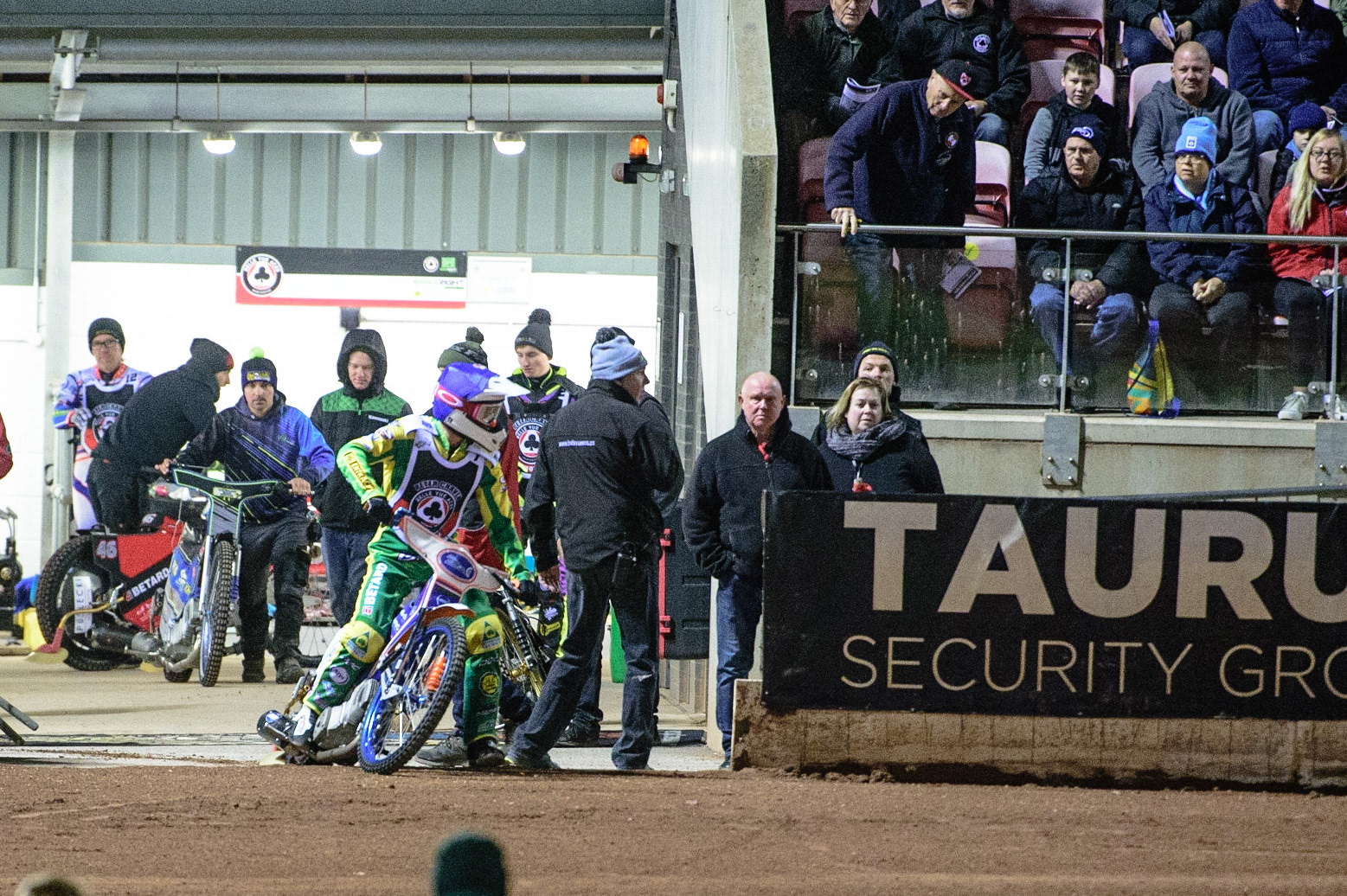 MANCHESTER, UK. OCT 23RD  After his own machine develops problems, Max Fricke  comes out for his first ride on Jason Crump’s machine during the Peter Craven Memorial Trophy event at the National Speedway Stadium, Manchester on Saturday 23rd October 2021. (Credit: Ian Charles | MI News)
