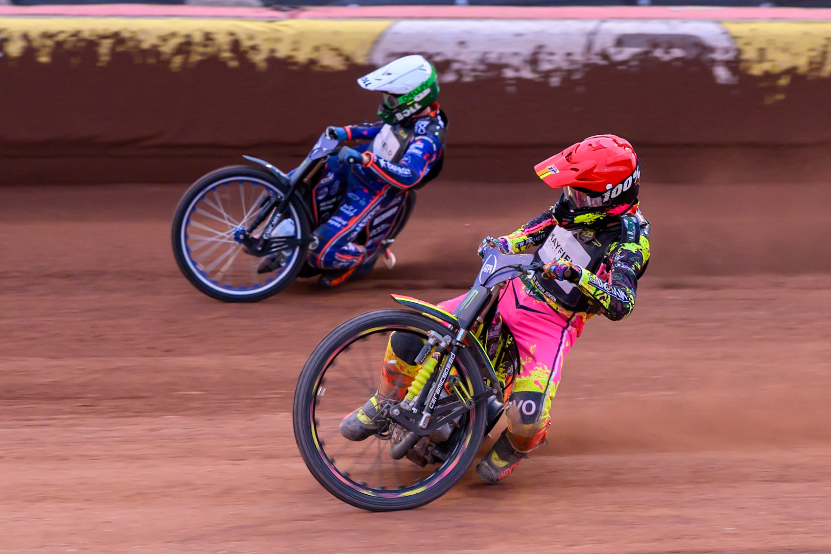 Michael Jepsen Jensen (52) of Denmark in Red rides inside  Brady Kurtz (101) of Australia in White during the ATPI  FIM Speedway GP of Manchester at the National Speedway Stadium, Manchester on Friday 5th June 2026. (Photo: Ian Charles | MI News)
