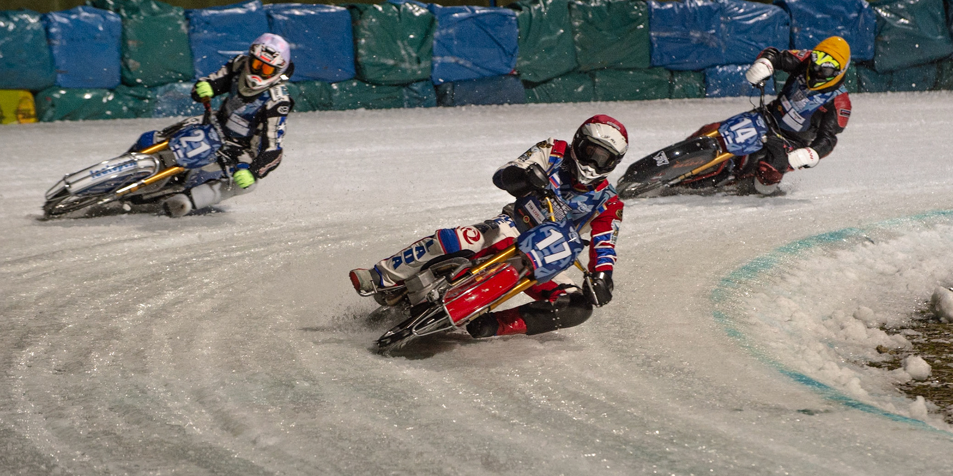 BERLIN GERMANY  - February 29  Igor Kononov (Red) of Russialeads Matti Isoaho (White) and Mikko Jetsonen (Yellow) of Finland  during theIce Speedway of Nations (Day 1) at the Horst-Dohm-Eisstadion, Berlin,  on Saturday 29 February 2020. (Credit: Ian Charles | MI News)