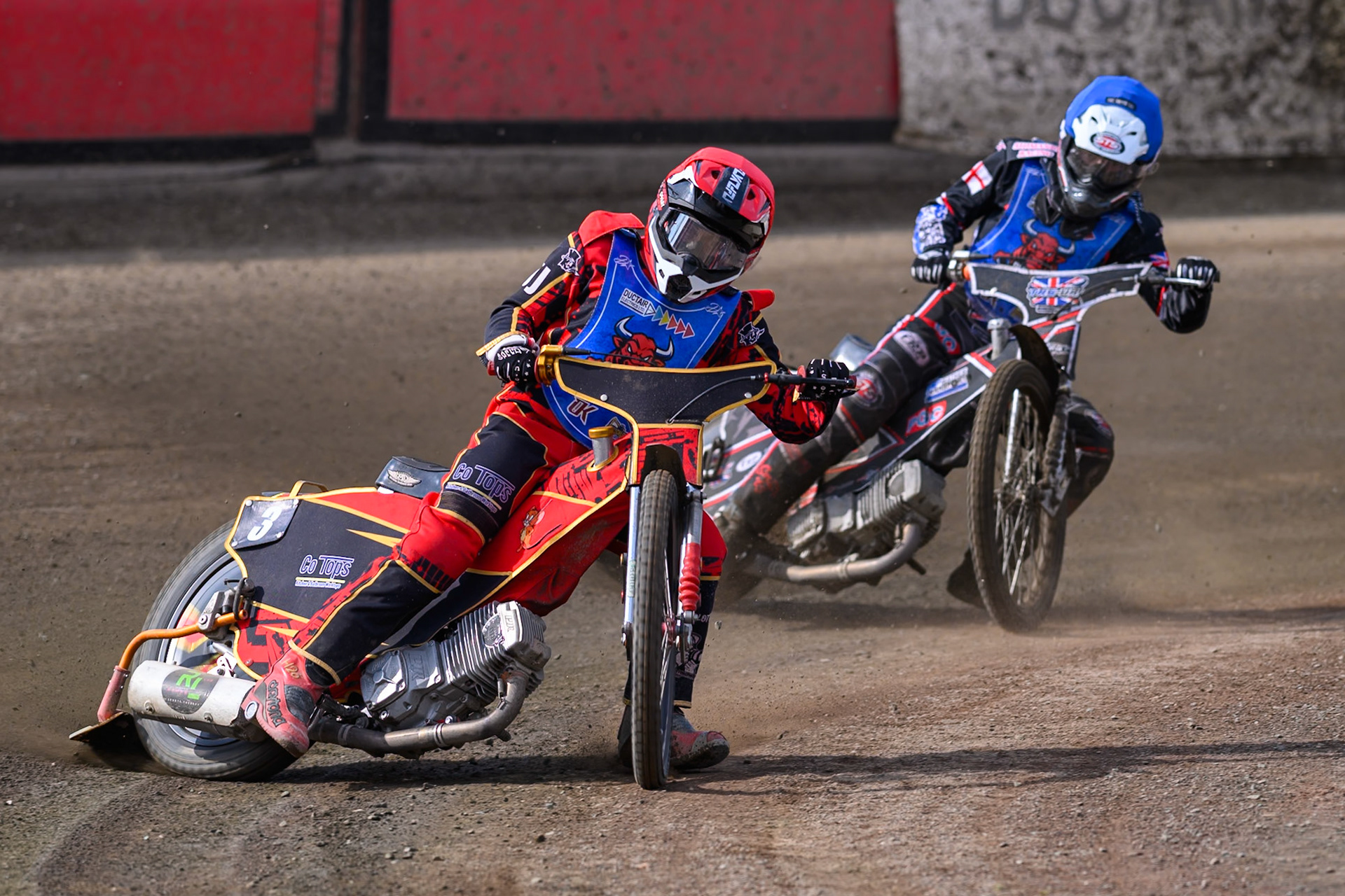 Luke Harris of Buxton Bulls in Red  and Jack Shimelt of Buxton Bulls in Blue  go for maximum heat points during the WSRA National Development League match  between Buxton Bulls and Middlesborough Tigers at Hi-Edge Speedway, Buxton on Sunday 16th August 2026. (Photo: Ian Charles | MI News)