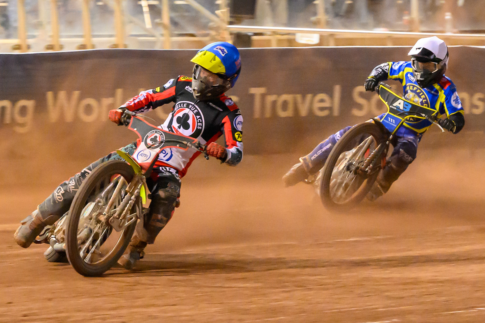 Tate Zischke of Belle Vue Aces in Blue leading Ben Cook, Guest Rider for Sheffield Tigers in White during the Rowe Motor Oil Premiership match between Belle Vue Aces and Sheffield Tigers at the National Speedway Stadium, Manchester on Monday 14th September 2026. (Photo: Ian Charles | MI News)