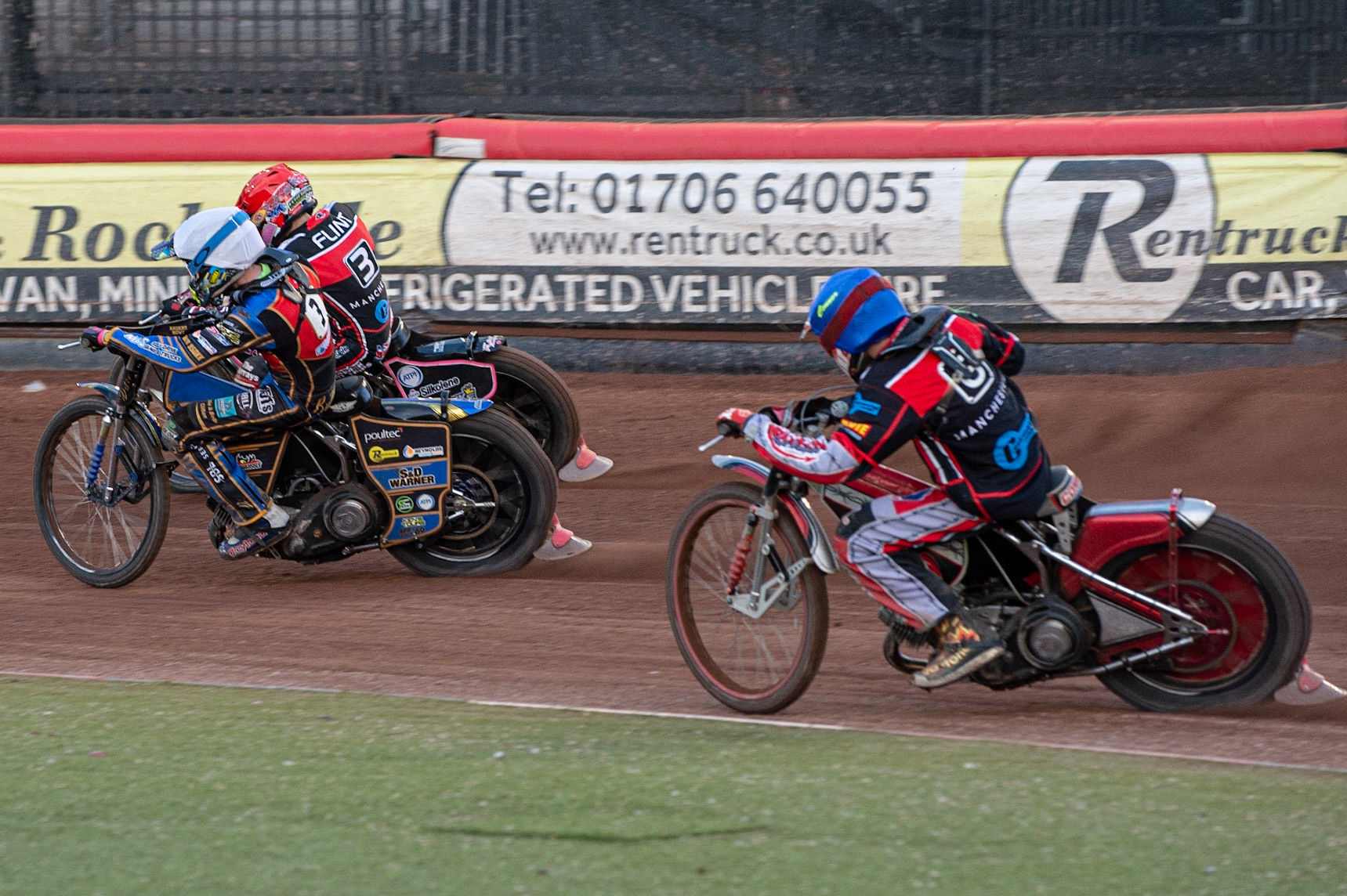 Photo: Ian Charles
Anders Rowe  (White) and Leon Flint  (Red) battle it out with Connor Bailey  (Blue) chasing


Belle Vue Colts v Kent Kings, SGB National League KO Cup Quarter Final 1st Leg, Belle Vue National Speedway Stadium, Manchester, Thursday 20  June  2019