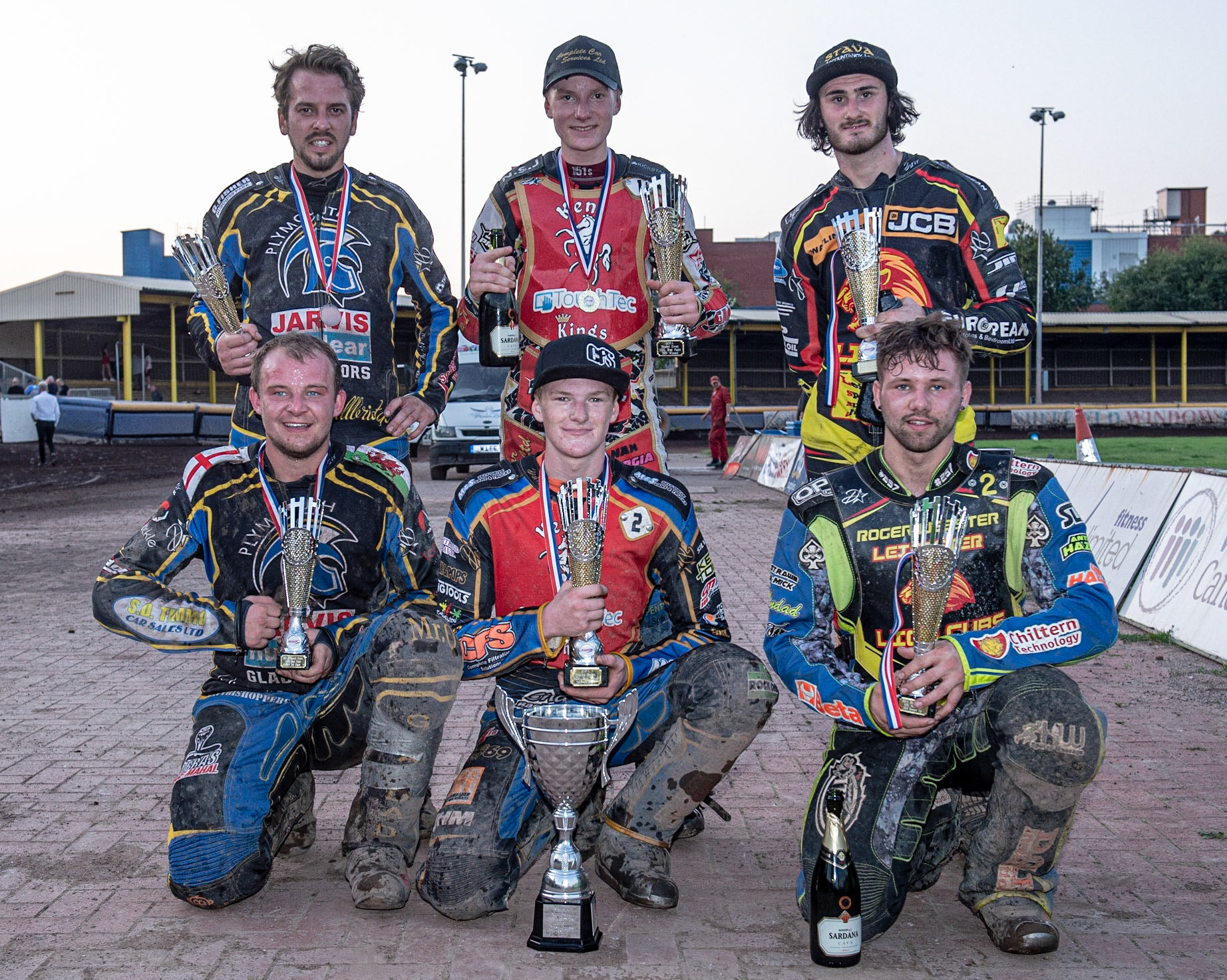 Photo by Ian Charles:

Top three teams:
(l-r) 
 PLYMOUTH (3rd) Ben Wilson (rear), Nathan Stoneman (Kneeling)
KENT (1st) Drew Kemp (rear), Anders Rowe (Kneeling)
LEICESTER (2nd) Ellis Perks (rear), Danyon Hume  (Kneeling)

National League Best pairs Championship, Owlerton Stadium, Sheffield, 25 August 2019
