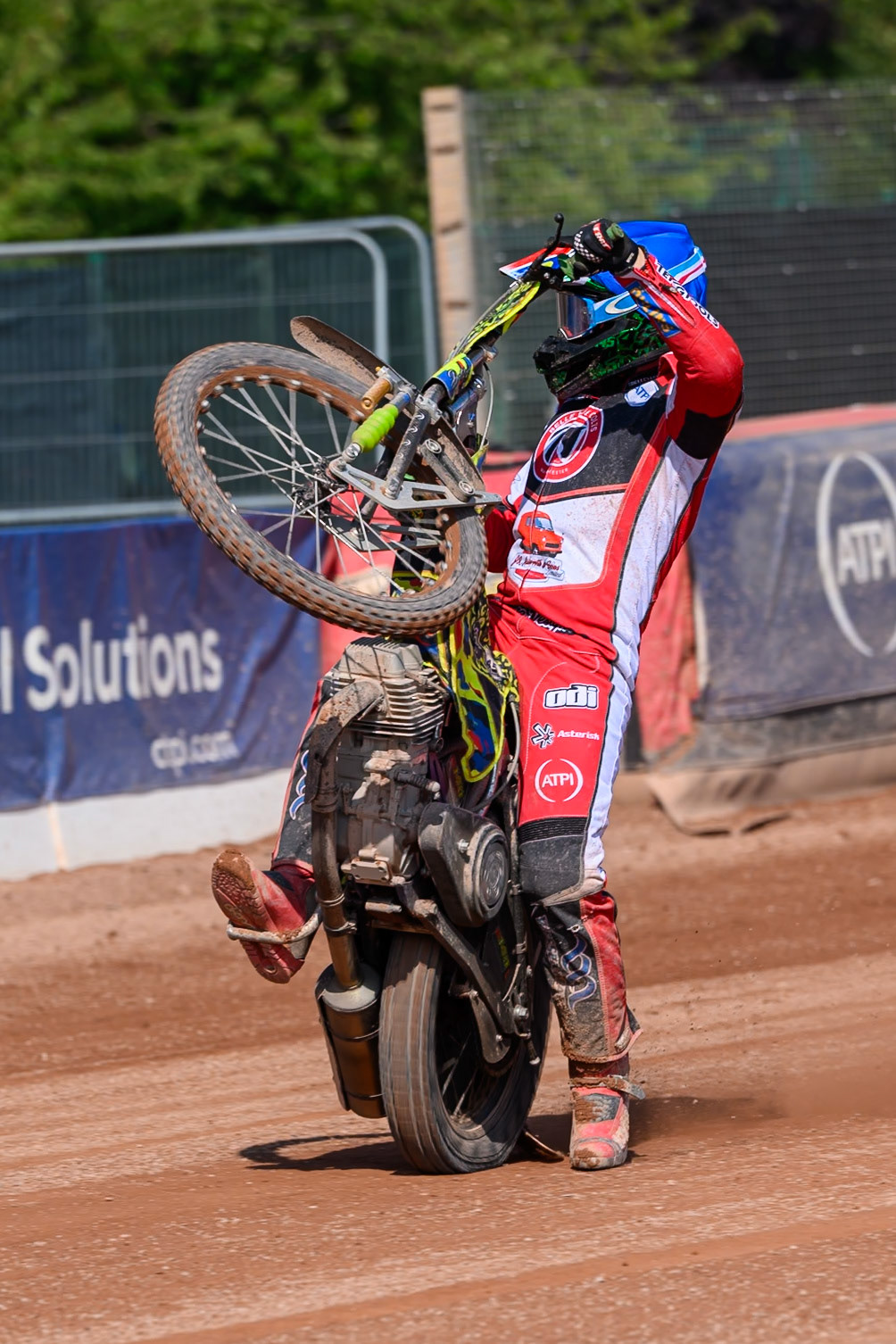 William Cairns of Belle Vue Colts  celebrates with a wheelie during the WSRA National Development League match between Belle Vue Colts and Middlesbrough Tigers at the National Speedway Stadium, Manchester on Sunday 10th August 2025. (Photo: Mark Fletcher | MI News)