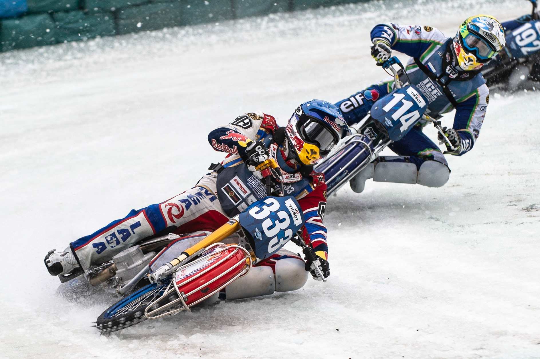 Photo: Ian Charles

Danil Ivanov (333) leads Dinar Valeev (114)

FIM Ice Speedway Gladiators World Championship, Final 3.2, Horst-Dohm Eisstadion, Berlin, Germany Sunday  3  March  2019
