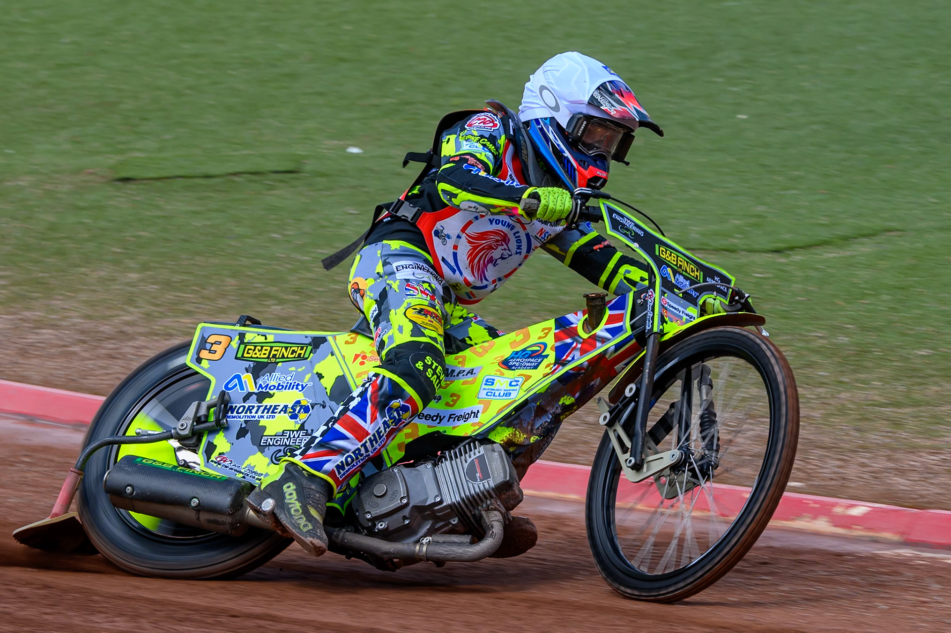 BRITISH YOUTH CHAMPIONSHIP (250cc): Archie Rolph (3) in action during the British Youth Speedway Championship at the National Speedway Stadium, Manchester on Sunday 10th May 2026. (Photo: Ian Charles | MI News)