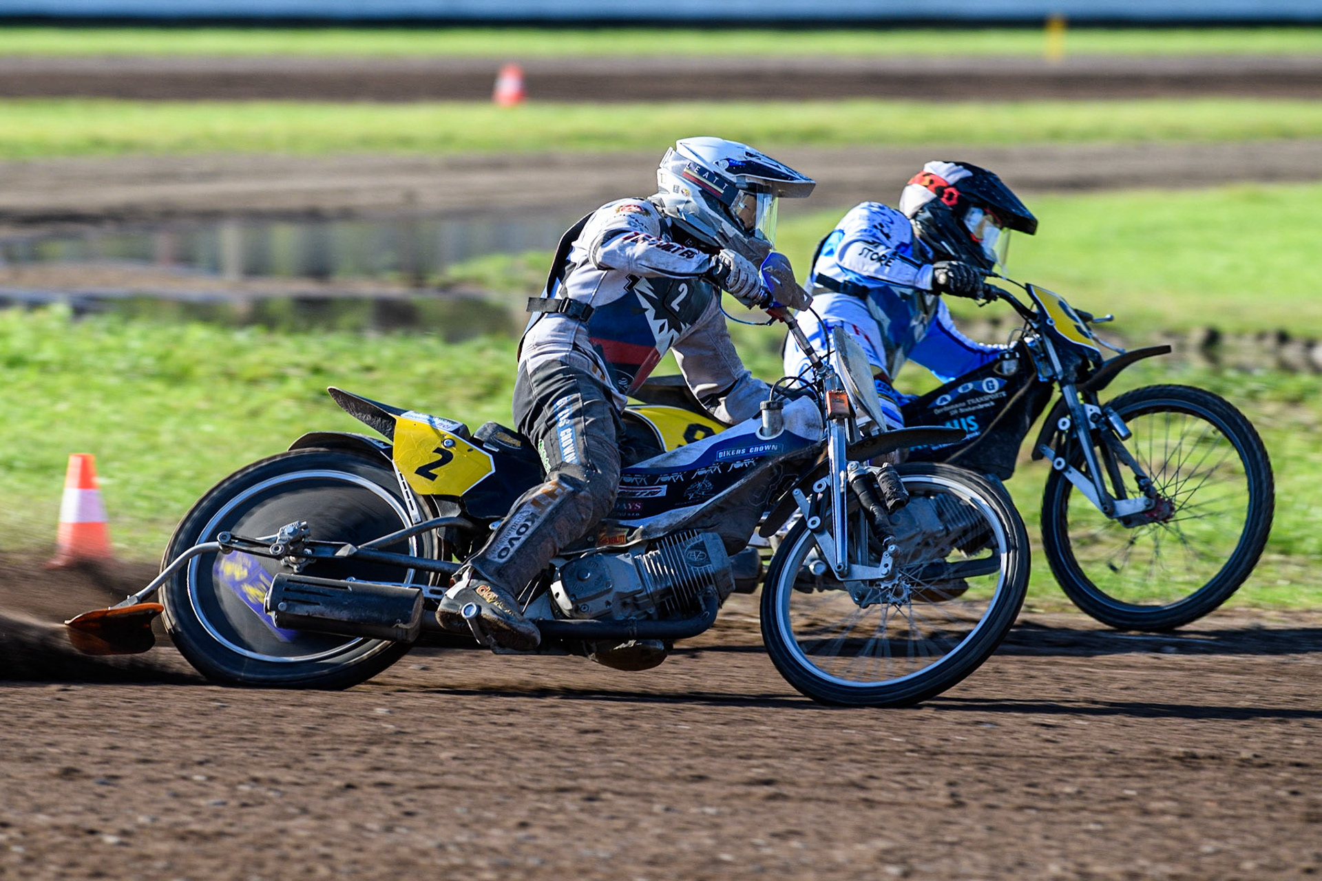 Hynek Stichauer (White) outside Jesse Mustonen (Black &amp; White) during the FIM Long Track Of Nations event at the Speed Centre Roden on Sunday 24th September 2023. (Photo: Ian Charles | MI News)