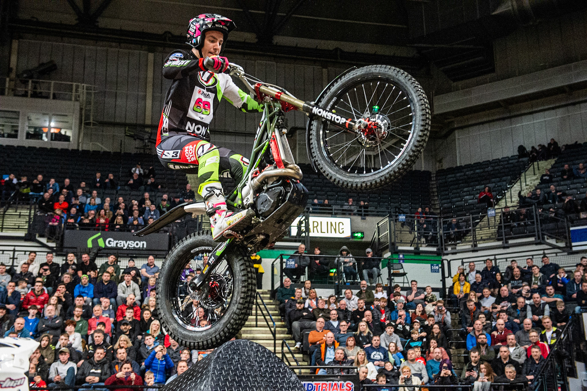 SHEFFIELD, ENGLAND  - DECEMBER 28TH   Jamie Busto, Spain (Vertigo) on Section 3 in the final during the 25th Anniversary Sheffield Indoor Trial at the FlyDSA Arena, Sheffield on Saturday 28th December 2019. (Credit: Ian Charles | MI News)