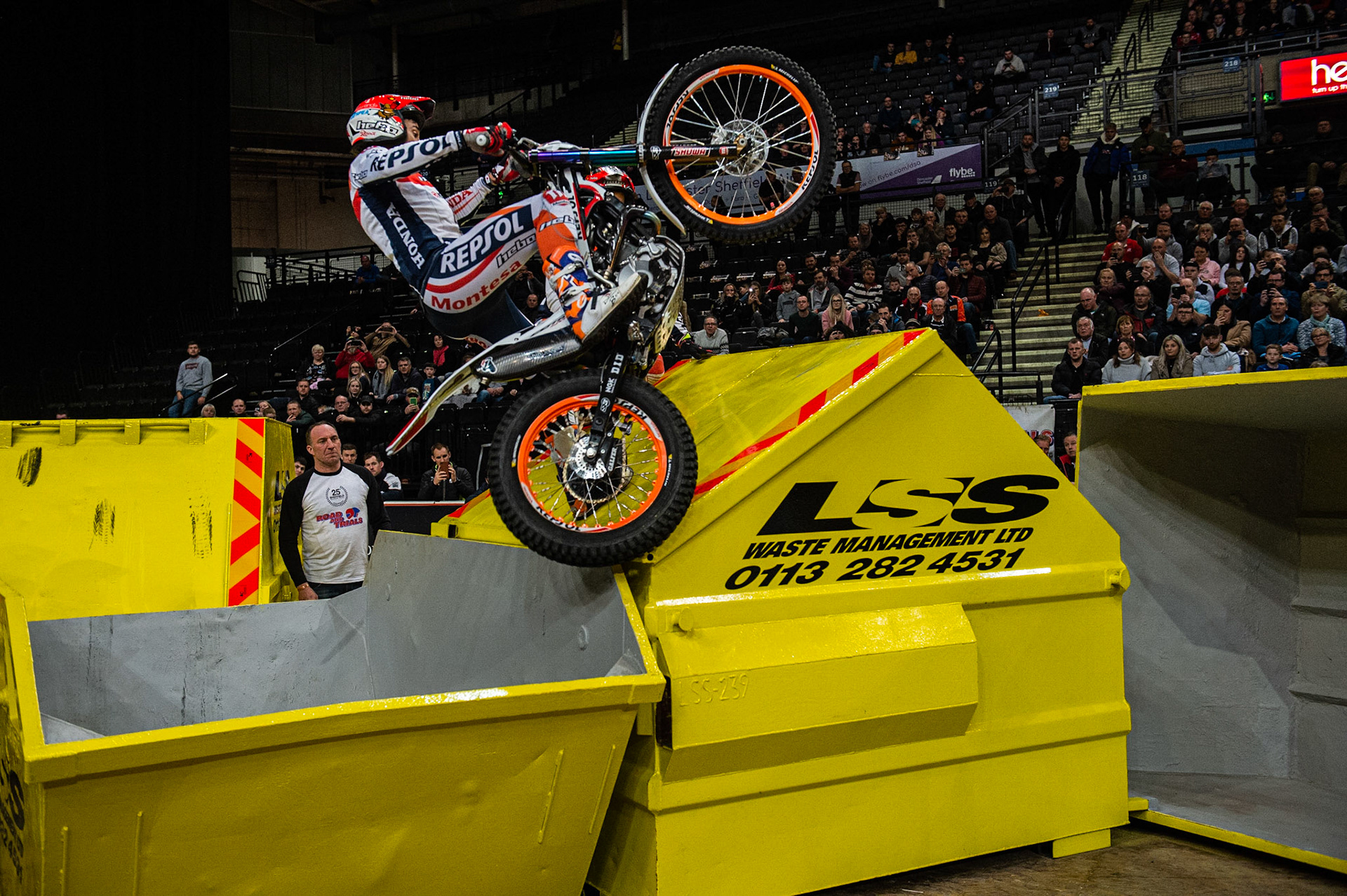 SHEFFIELD, ENGLAND  - DECEMBER 28TH  Tony Bou, Spain (Montessa) on the final section of the final  during the 25th Anniversary Sheffield Indoor Trial at the FlyDSA Arena, Sheffield on Saturday 28th December 2019. (Credit: Ian Charles | MI News)