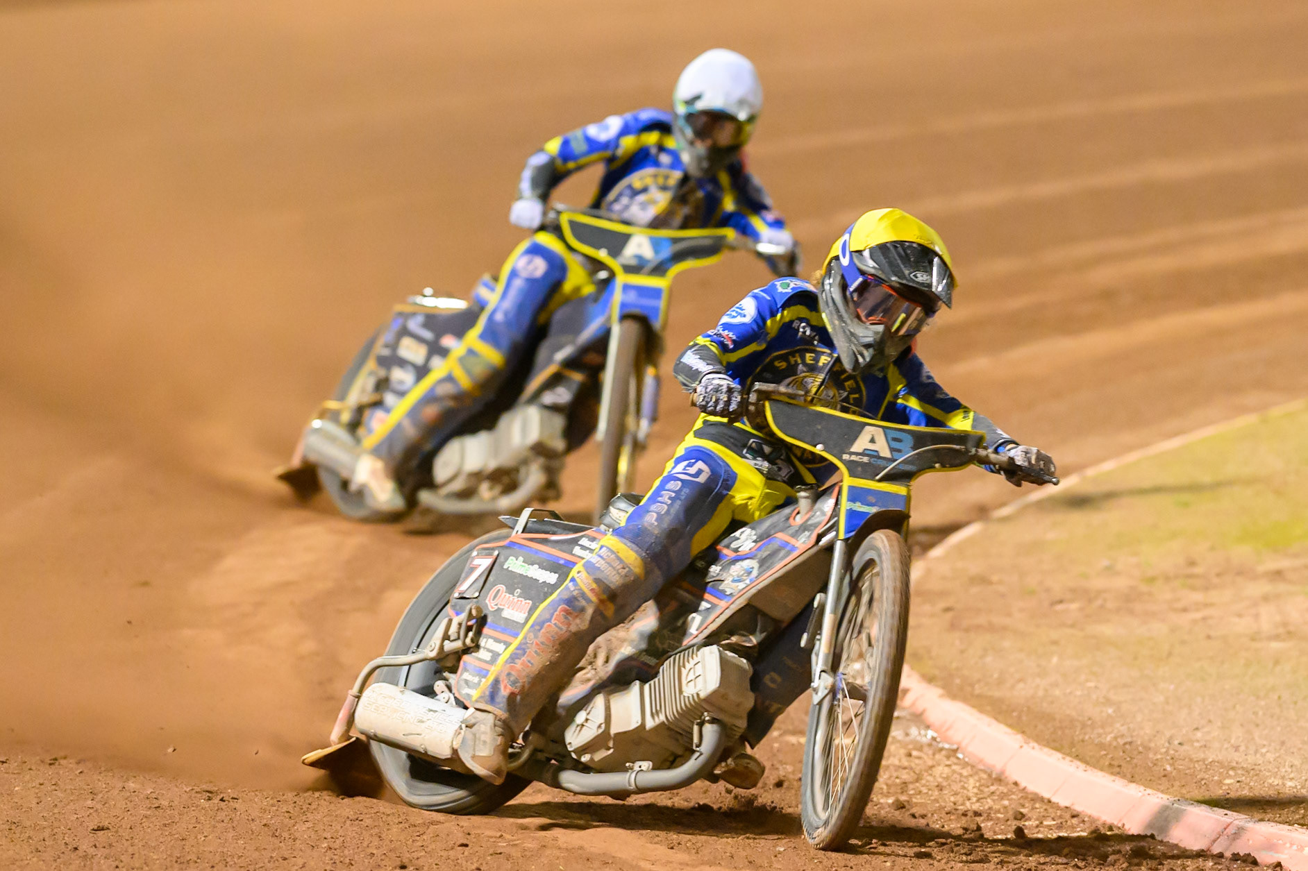 Luke Killeen of Sheffield Tigers in Yellow leading Anders Rowe of Sheffield Tigers in White during the Rowe Motor Oil Premiership match between Belle Vue Aces and Sheffield Tigers at the National Speedway Stadium, Manchester on Monday 14th September 2026. (Photo: Ian Charles | MI News)