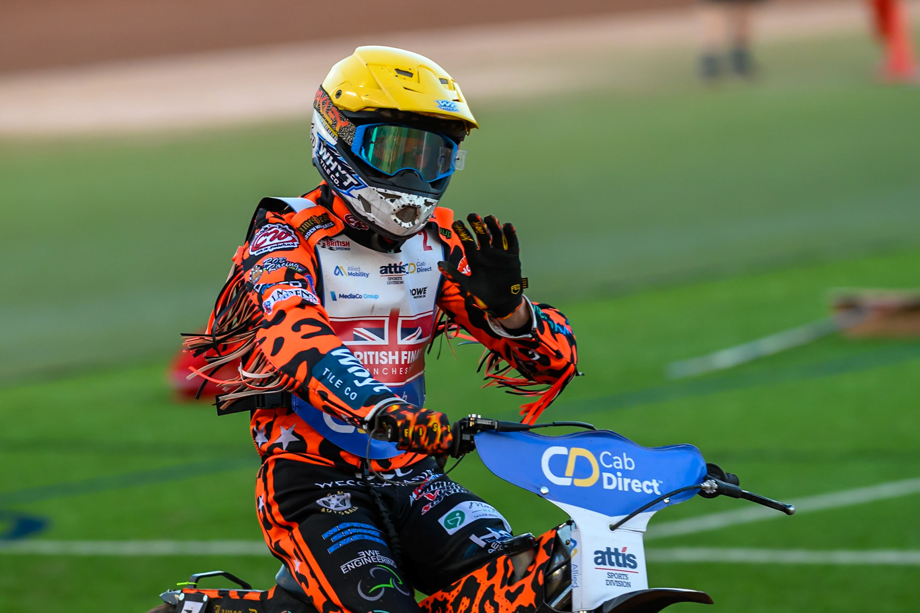 Cooper Rushen (2) celebrates his win in Heat 10 during the Cab Direct British Speedway Championship Final at the National Speedway Stadium, Manchester on Saturday 15th August 2026. (Photo: Ian Charles | MI News)