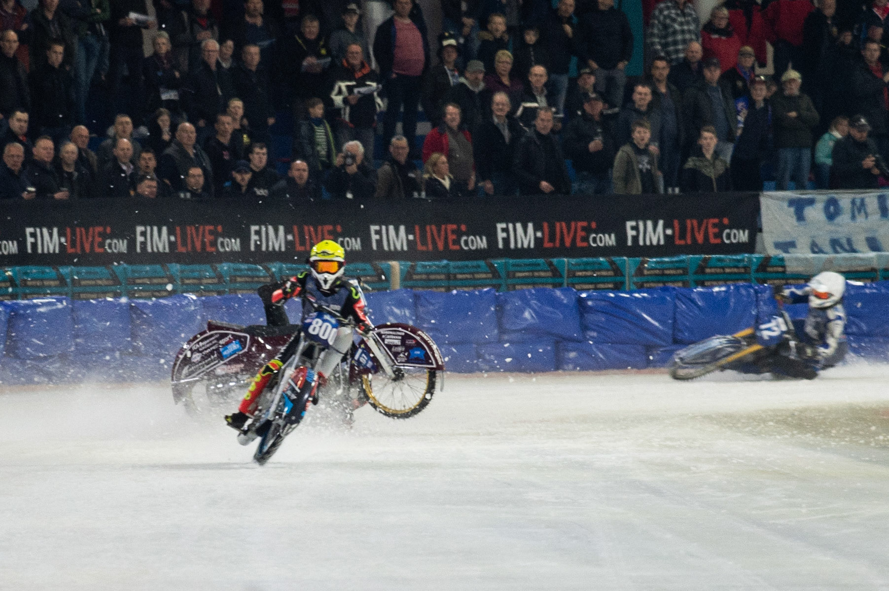 Photo: Ian Charles

Ove Ledstrom falls 

FIM Ice Speedway Gladiators World Championship, Event 5.2, Ice Rink Thialf, Heerenveen, Netherlands Sunday  31  March  2019