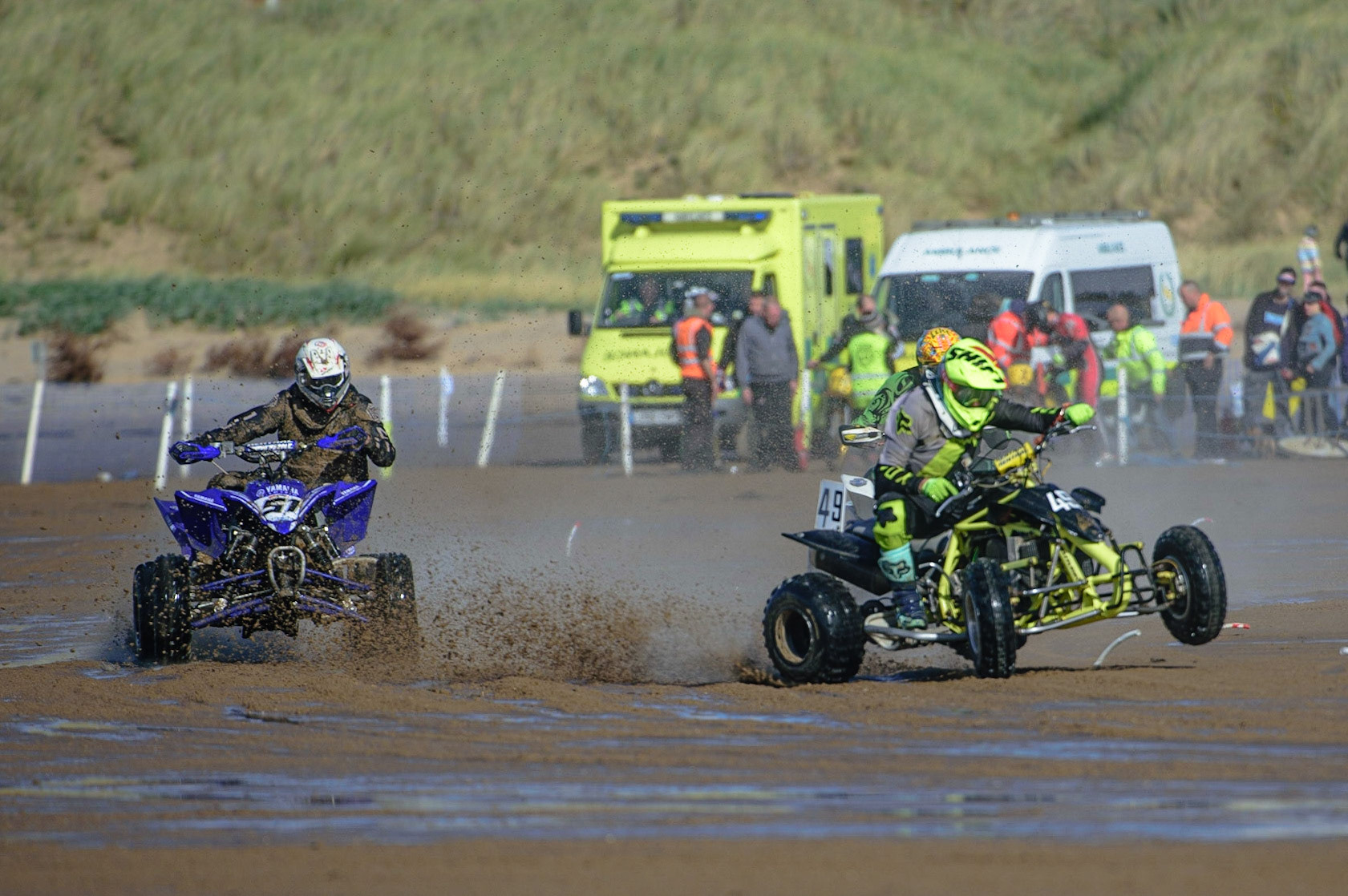 Liam Whetton (49) gets out of shape when leading Lance Hoadley (51) during the Fylde ACU British Sand Racing Masters Championship on  Sunday 2nd October 2022. (Credit: Ian Charles | MI News)