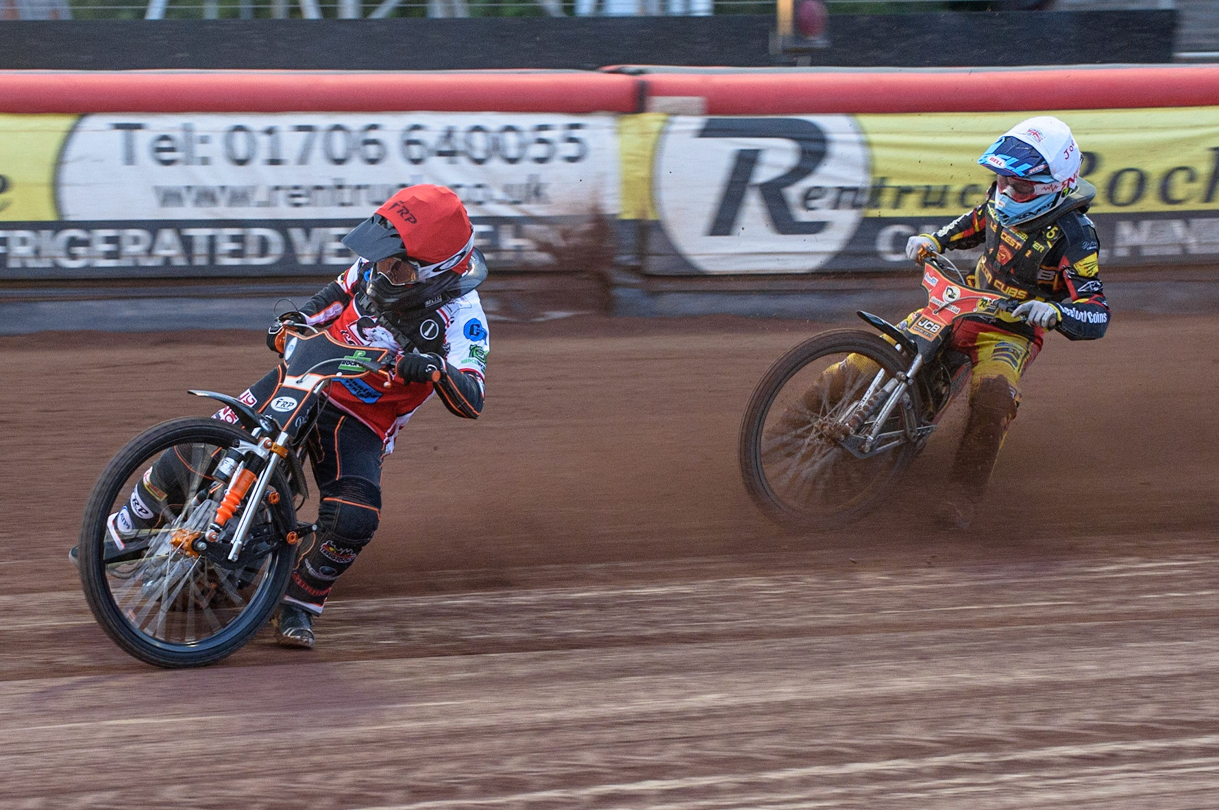MANCHESTER, UK. JULY 29TH  Jack Smith  (Red) leads Joe Thompson  (White)  during the National Development League match between Belle Vue Colts and Leicester Lion Cubs at the National Speedway Stadium, Manchester on Thursday 29th July 2021. (Credit: Ian Charles | MI News)