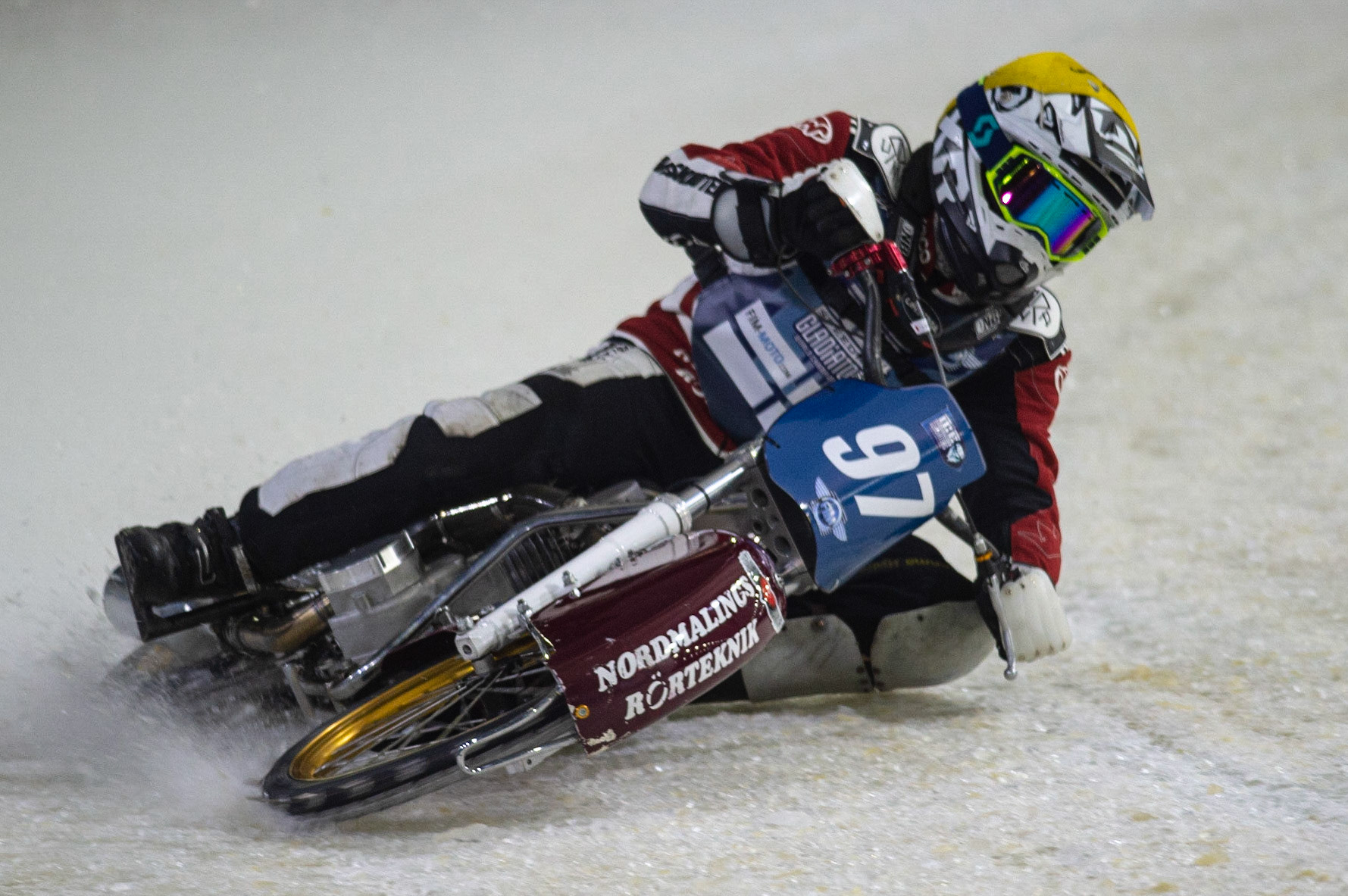 HEERENVEEN, NL. Ove Ledström (97)  in action  during the FIM Ice Speedway Gladiators World Championship Final 3 at Ice Rink Thialf, Heerenveen on Saturday  2 April 2022. (Credit: Ian Charles | MI News)