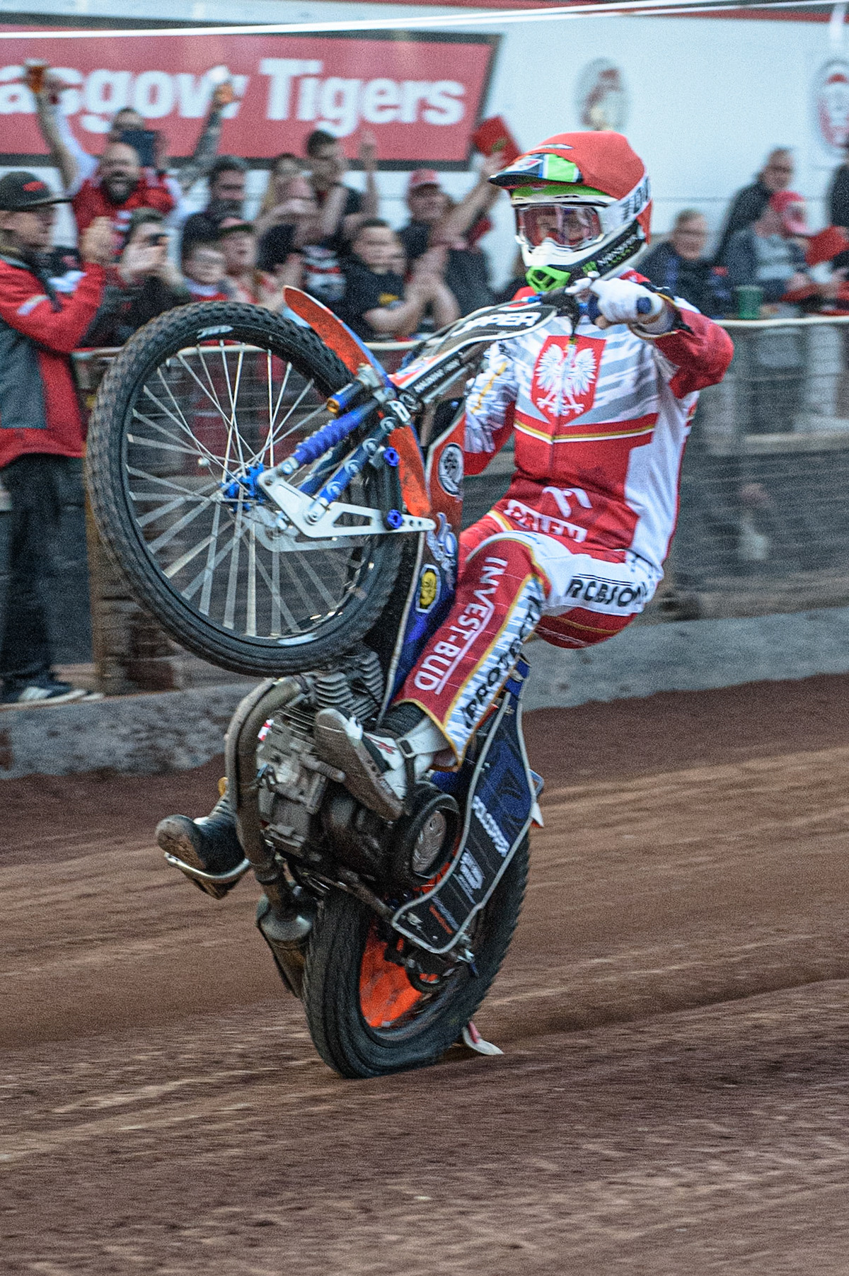 GLASGOW, UK. JUNE 19TH.  Tobiasz Musielak (Poland) celebrates with a wheelie  after scoring maximum points during the FIM Speedway Grand Prix Qualifying Round at the Peugeot Ashfield Stadium, Glasgow on Saturday 19th June 2021. (Credit: Ian Charles | MI News)