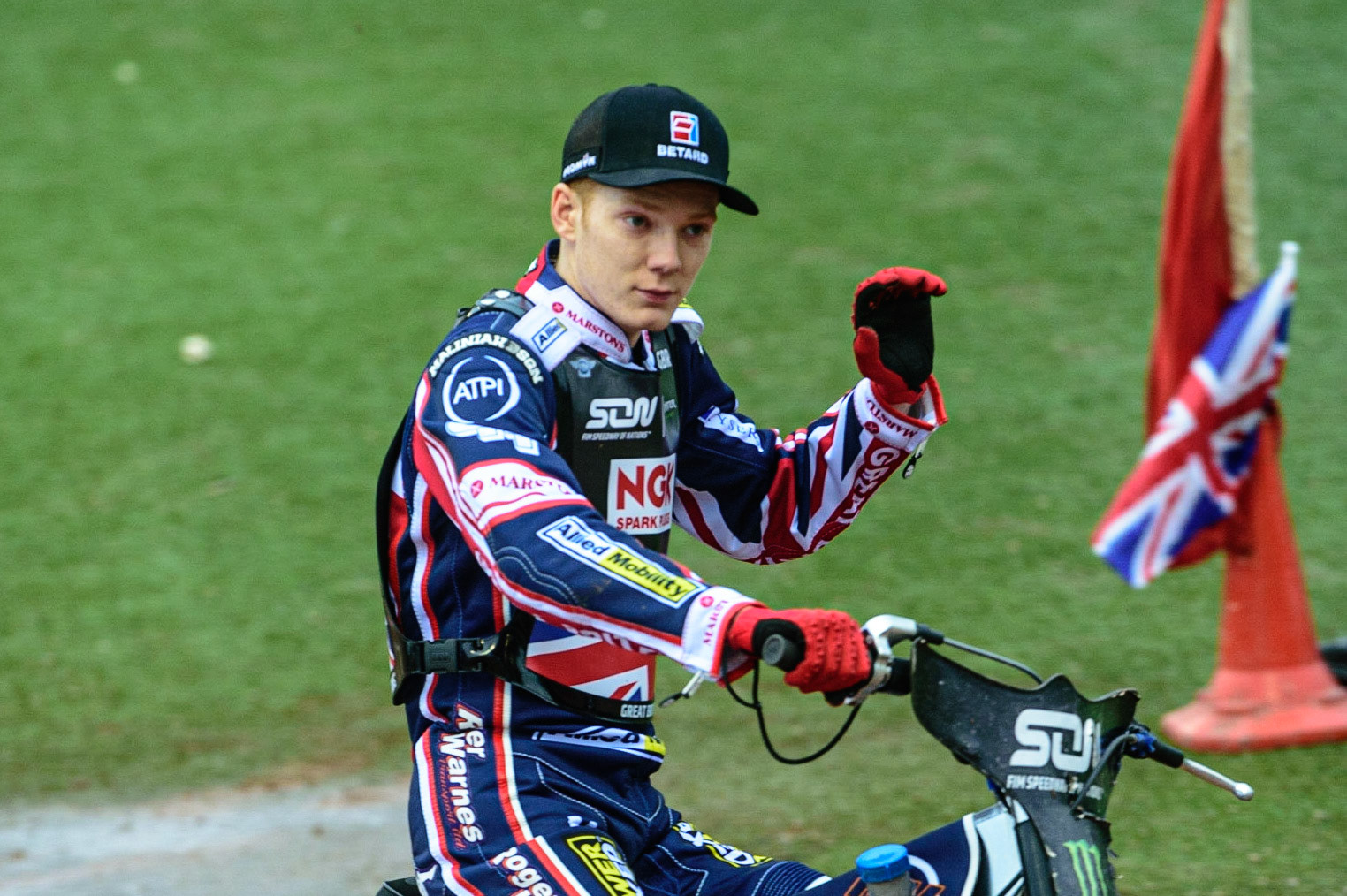 MANCHESTER, UK. OCT 17TH Dan Bewley of Great Britain on the parade during the Monster Energy FIM Speedway of Nations at the National Speedway Stadium, Manchester on Sunday  17th October 2021. (Credit: Ian Charles | MI News)
