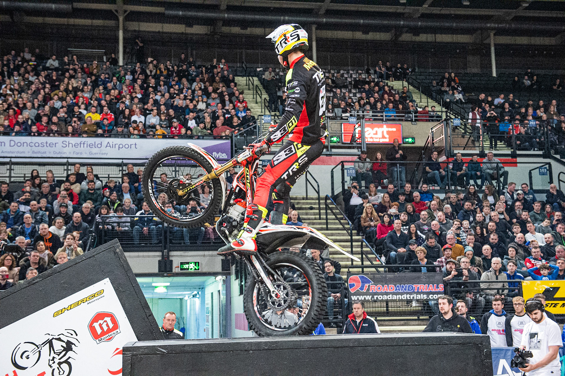SHEFFIELD, ENGLAND  - DECEMBER 28TH  Toby Martyn, UK (Beta) on section 2  during the 25th Anniversary Sheffield Indoor Trial at the FlyDSA Arena, Sheffield on Saturday 28th December 2019. (Credit: Ian Charles | MI News)