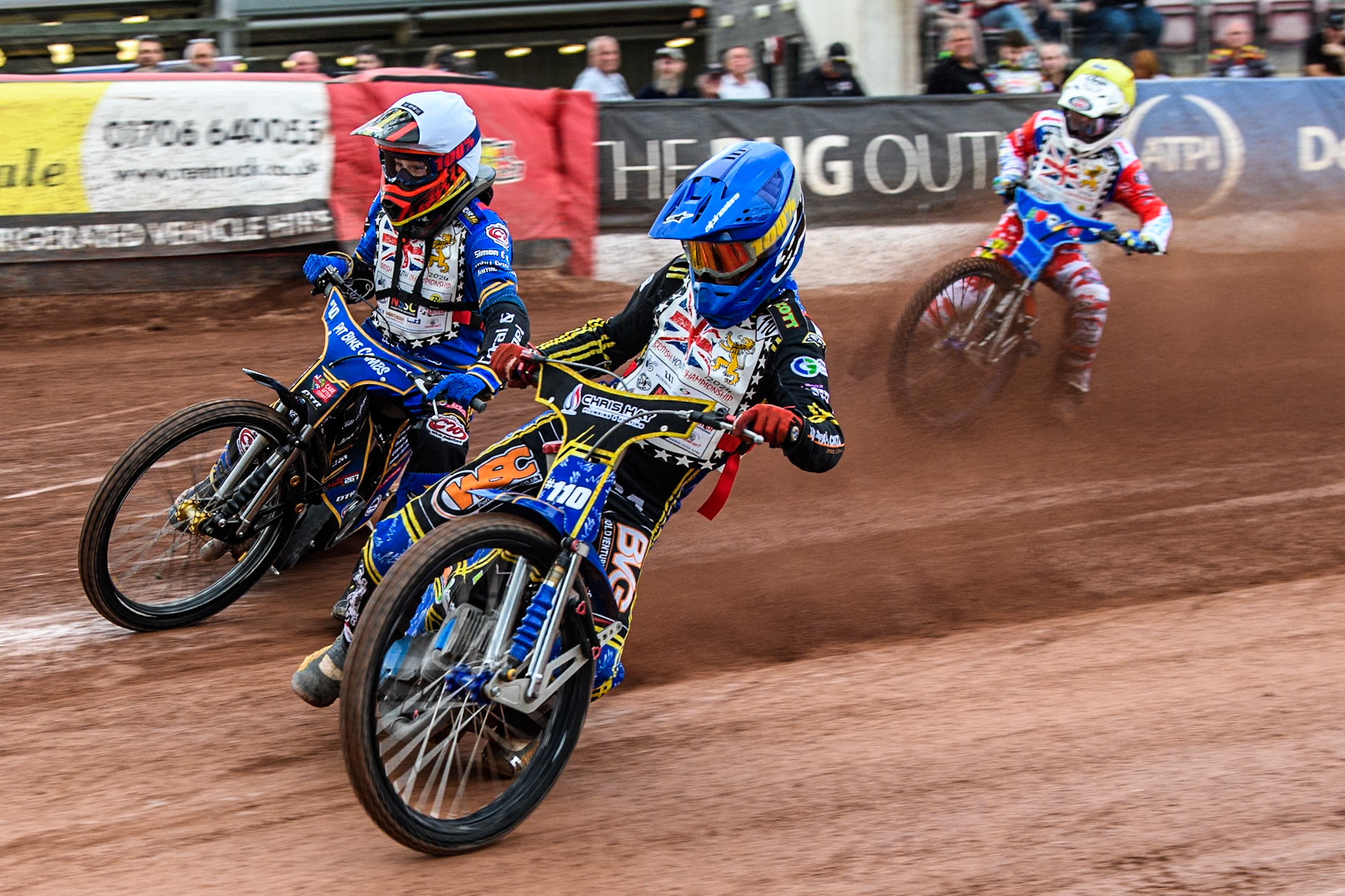 William Hocaniuk  (500cc) in Blue leading Ryan Ingram (500cc)   in White and Stene Pijper (500cc)  in Yellow during the British Youth 500cc Championships at the National Speedway Stadium, Manchester on Friday 2nd August 2024. (Photo: Ian Charles | MI News)