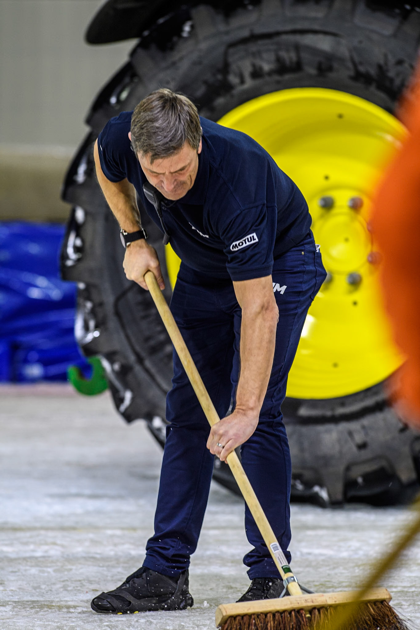 \FIM Race Director helps brush loose snow off the track during the track prep break during the FIM Ice Speedway Gladiators World Championship Final 3 at Ice Rink Thialf, Heerenveen on Saturday 6th April 2024. (Photo: Ian Charles | MI News)