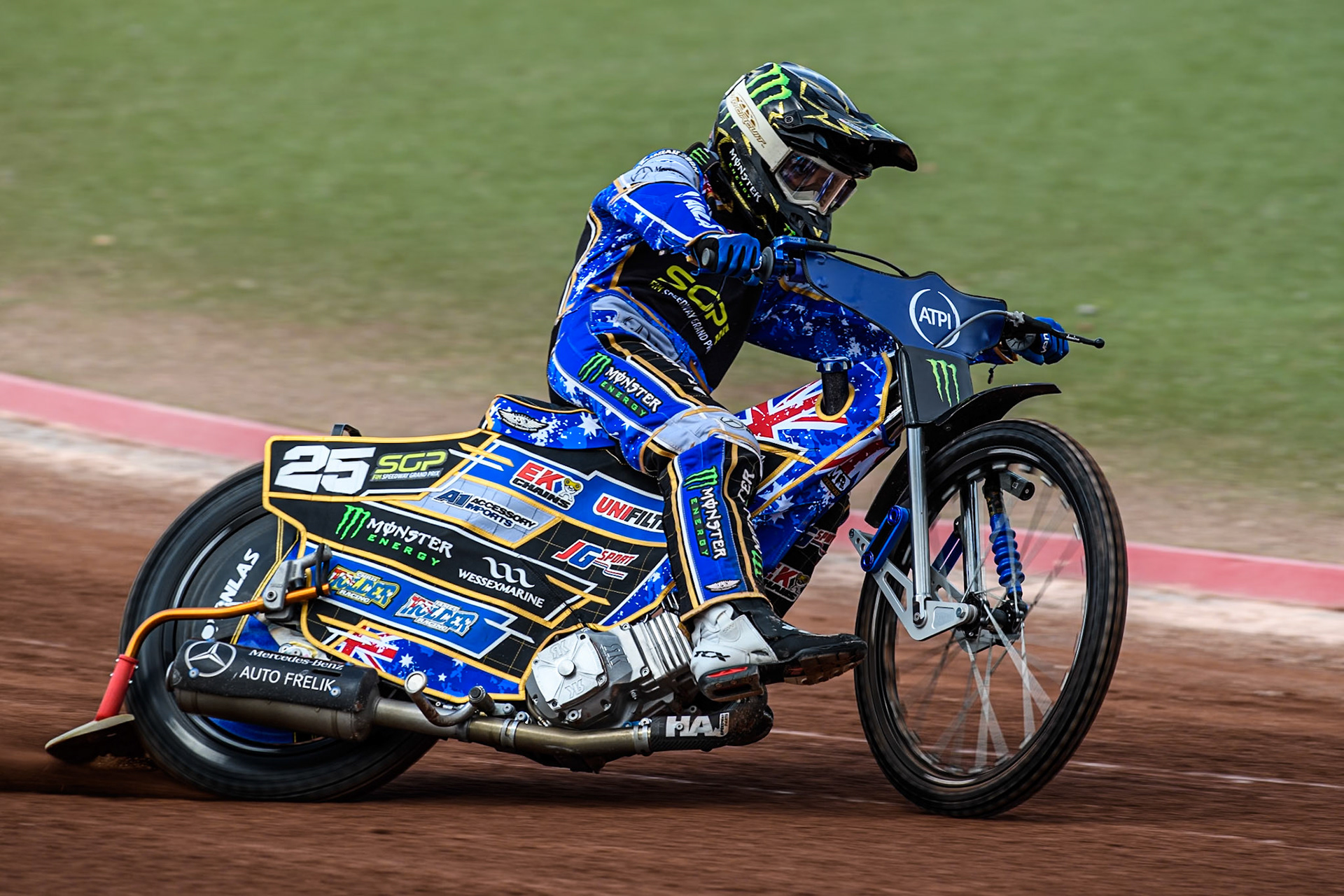 Jack Holder (25) of Australia in practice during the ATPI FIM Speedway Grand Prix Round 4 at the National Speedway Stadium, Manchester, on Friday 6th June 2025. (Photo: Ian Charles | MI News)