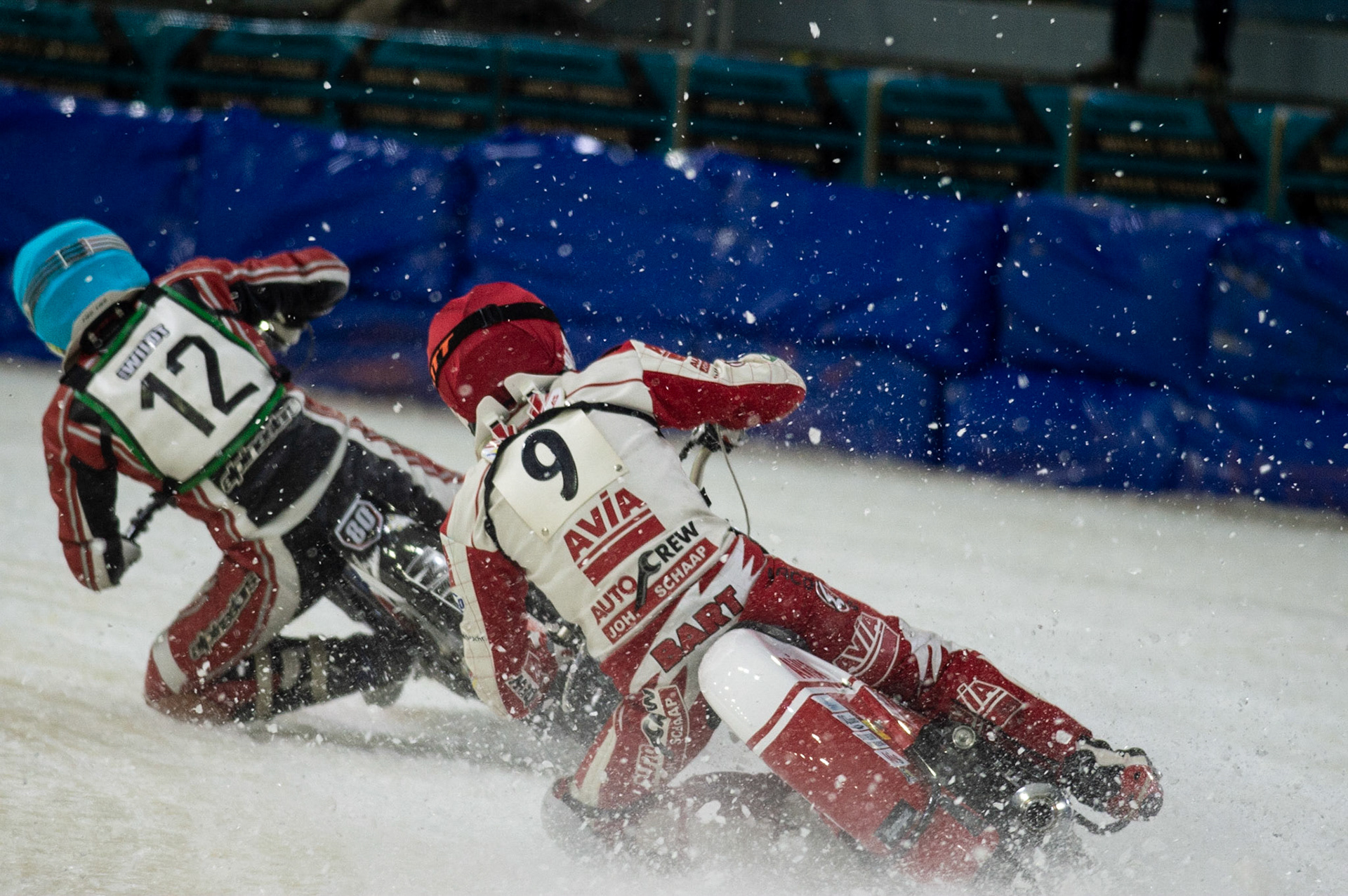 Photo: Ian Charles

Bart Schaap (Red) chases Jiří Wildt (Blue)

Roelof Thijs Bokaal, Ice Rink Thialf, Heerenveen, Netherlands Friday  29  March  2019