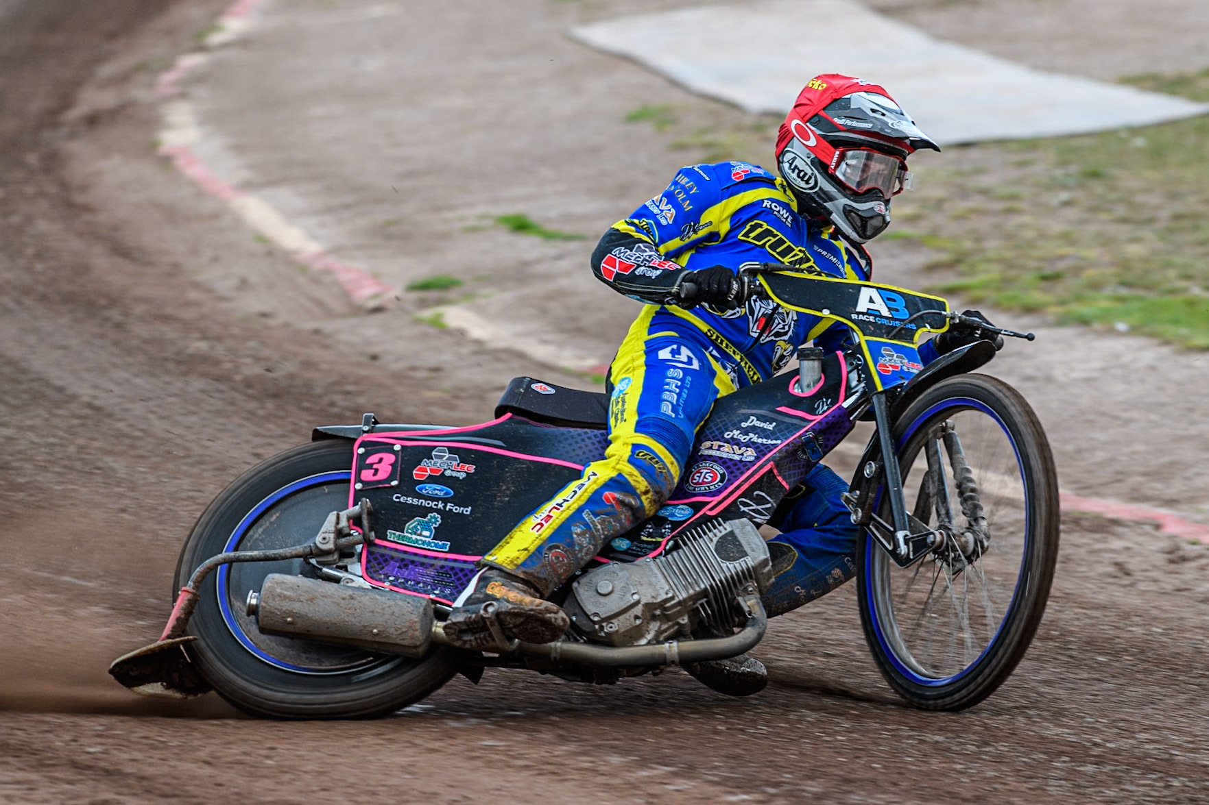 Josh Pickering of Sheffield Tigers in action during the Rowe Motor Oil Premiership match between Sheffield Tigers and Belle Vue Aces at Owlerton Stadium, Sheffield on Monday 5th May 2025. (Photo: Ian Charles | MI News)