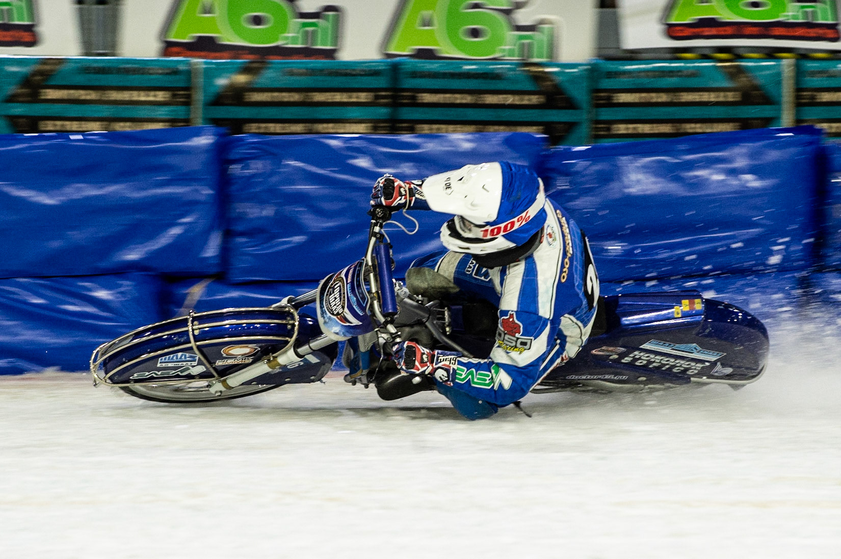 Photo: Ian Charles

Konstantin Kolenkin in action 

Roelof Thijs Bokaal, Ice Rink Thialf, Heerenveen, Netherlands Friday  29  March  2019
