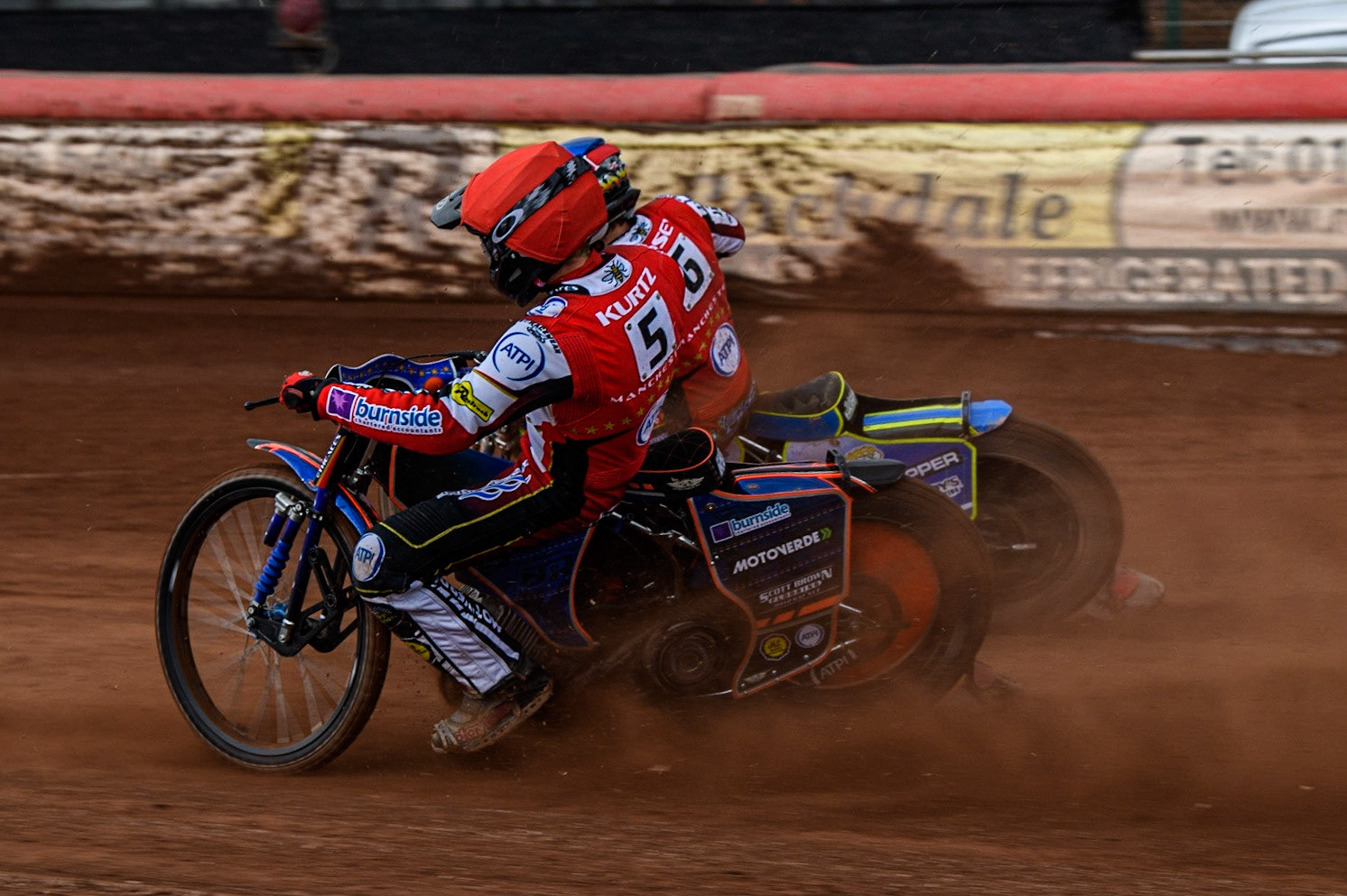 Brady Kurtz (Red) inside Jaimon Lidsey  (Blue) during the SGB Premiership match between Belle Vue Aces and Leicester Lions at the National Speedway Stadium, Manchester on Monday 1st May 2023. (Photo: Ian Charles | MI News)