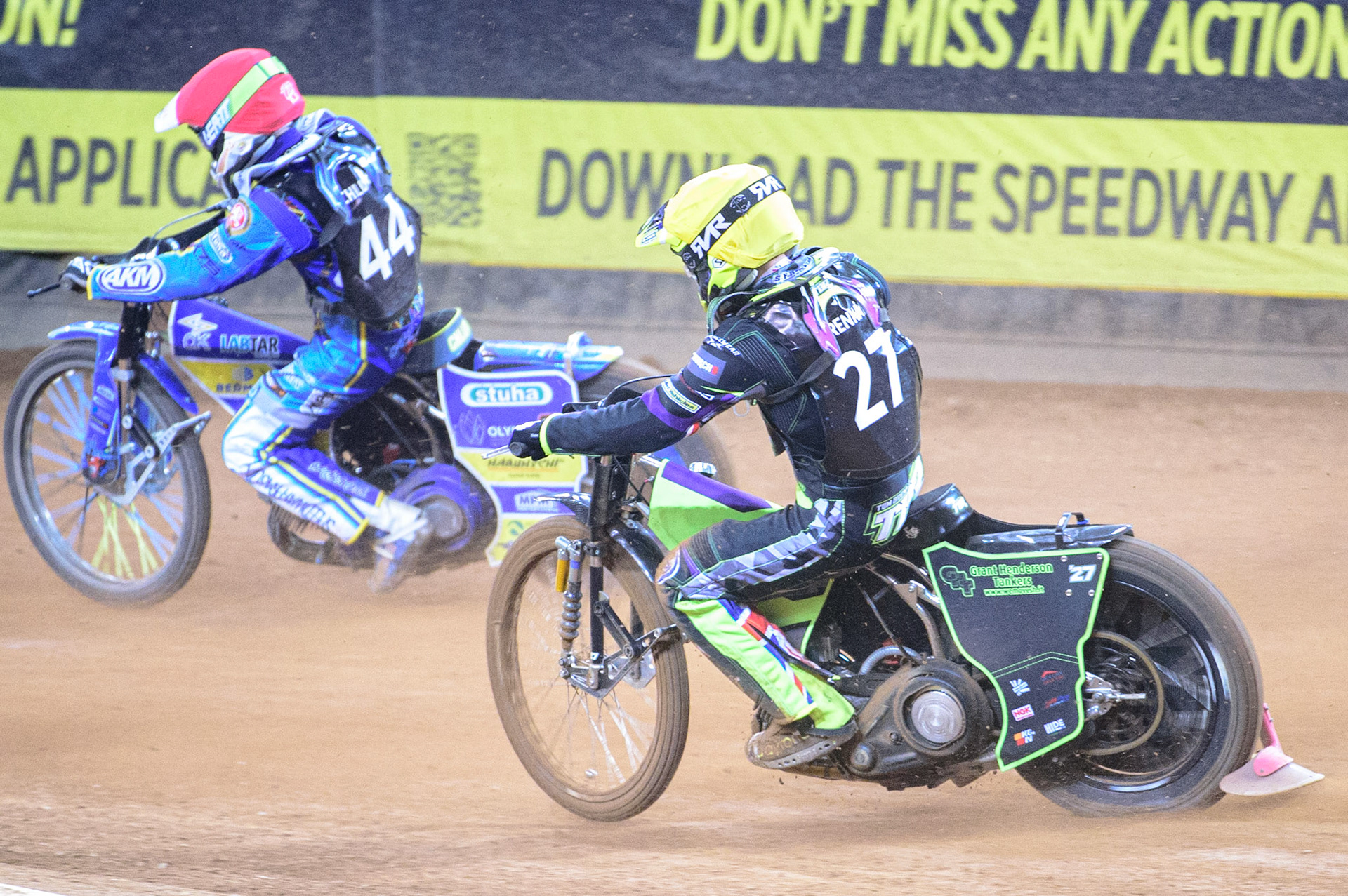 Tom Brennan (Great Britain)  (Yellow) chases 44\ (Red) during the FIM  Speedway Grand Prix  2 of Great Britain at the Principality Stadium, Cardiff on Sunday 14th August 2022. (Credit: Ian Charles | MI News)
