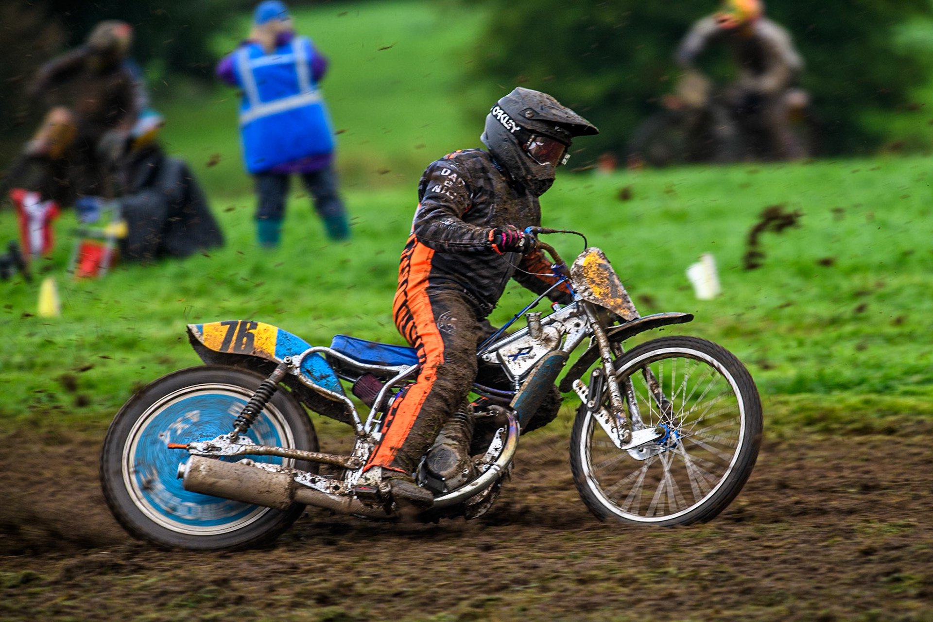 Jack Roberts (76) in action  in the 500cc Upright Classduring the ACU British Upright Championships at Woodhouse Lance, Gawsworth, Cheshire on Sunday 8th September 2024. (Photo: Ian Charles | MI News)