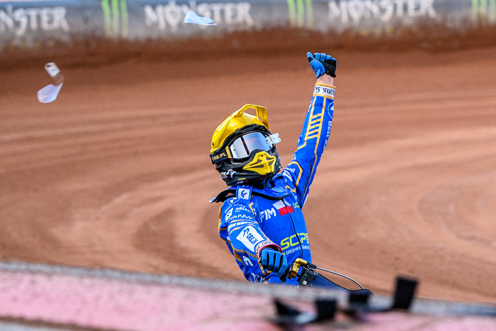 Bartosz Zmarzlik (95) of Poland celebrates his Grand Final Win during the ATPI FIM Speedway Grand Prix Round 5 at the National Speedway Stadium, Manchester, on Saturday 14th June 2025. (Photo: Ian Charles | MI News)