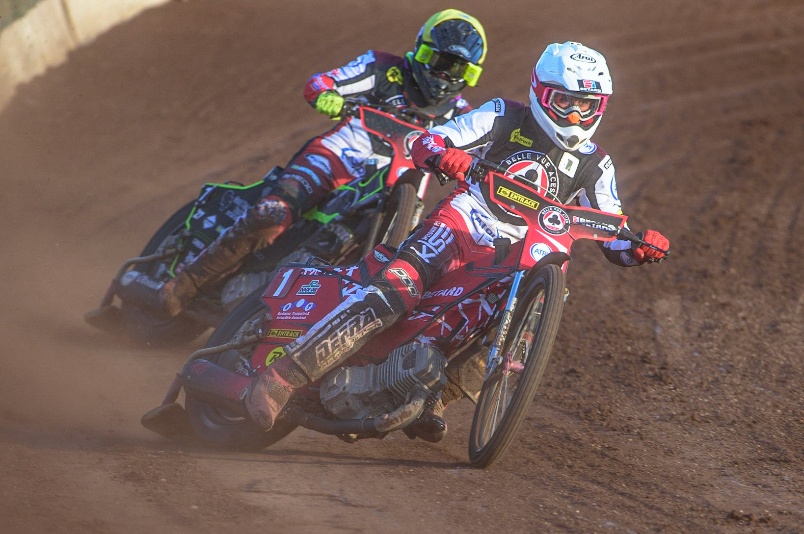 SHEFFIELD, UK. MAY 26TH  Max Fricke  (White) leads Norick Blödorn  (Yellow) during the SGB Premiership match between Sheffield Tigers and Belle Vue Aces at Owlerton Stadium, Sheffield on Thursday 26th May 2022. (Credit: Ian Charles | MI News)