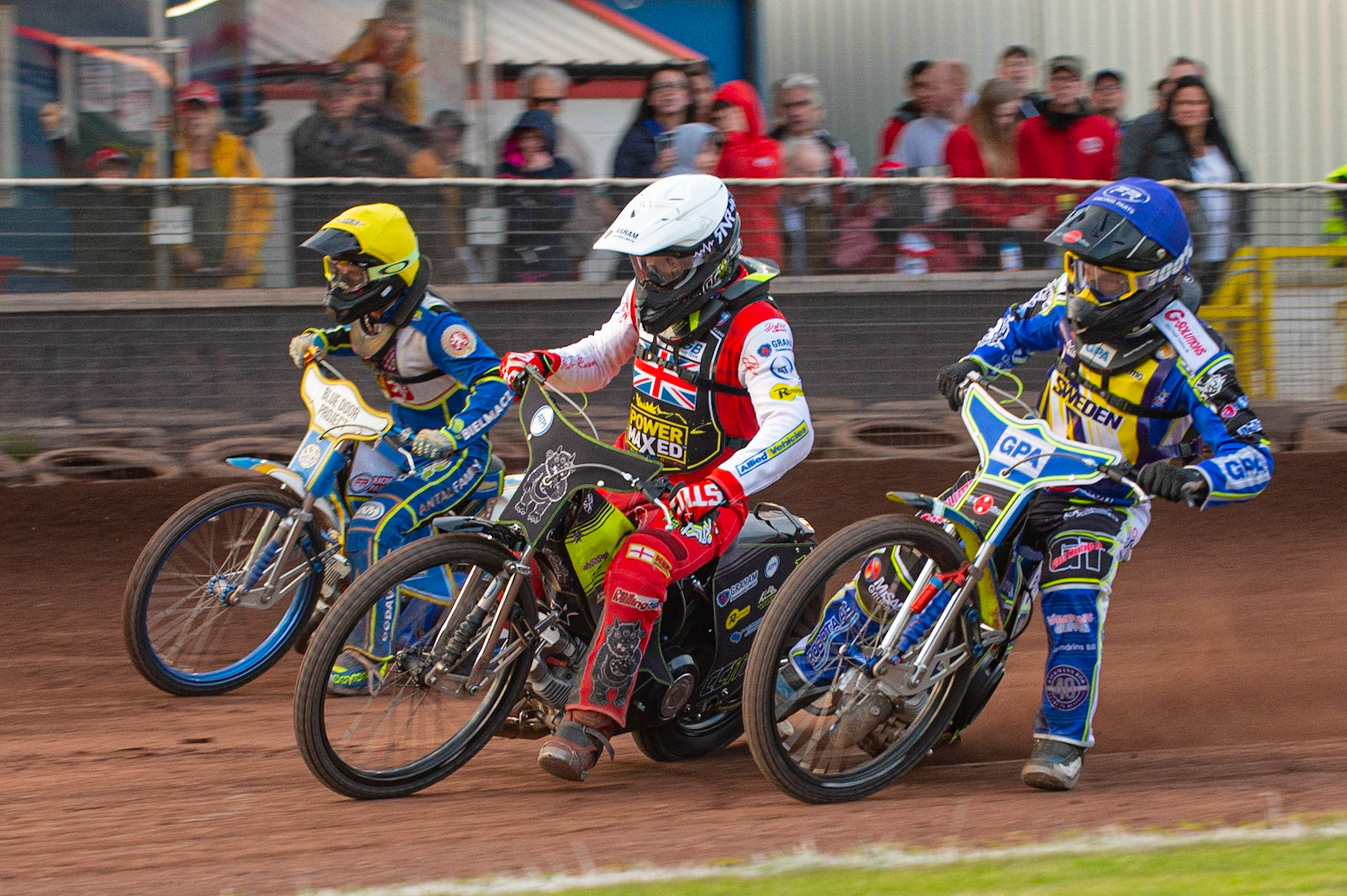 Photo by Ian Charles:

Craig Cook (White) leads Pontus Aspgren (Blue) and Ondrej Smetana  (Yellow) into the first turn 

FIM Speedway Grand Prix World Championship - Qualifying Round 1, Peugeot Ashfield Stadium, Glasgow, 8 June 2019