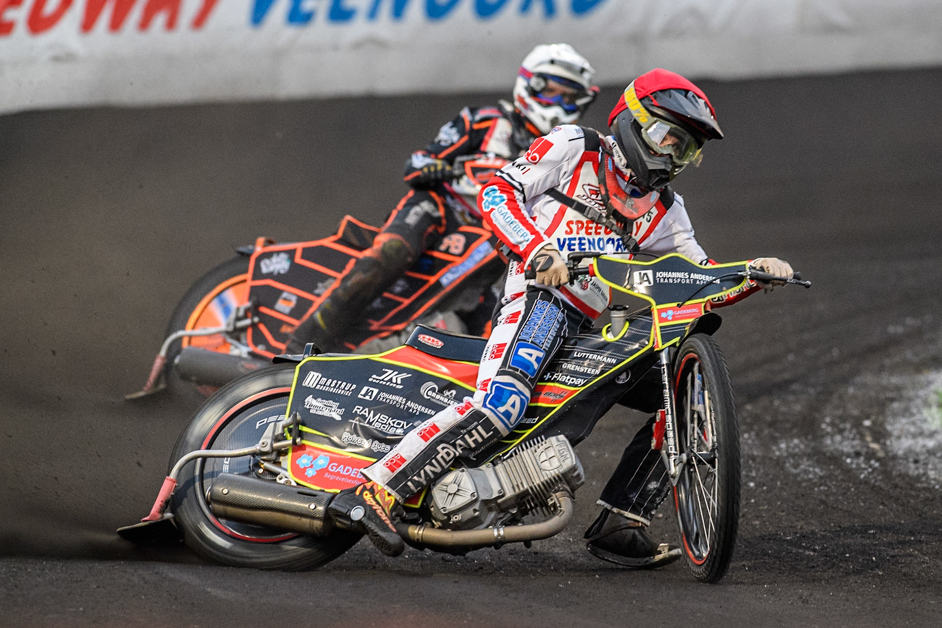 Patrick Baek of Denmark in Red leading Henry van der Steen of The Netherlands in White during the Golden JOPA Helmet at Sportpark Veenoord, Veenoord, Netherlands on Saturday 21st September 2024. (Photo: Ian Charles | MI News)