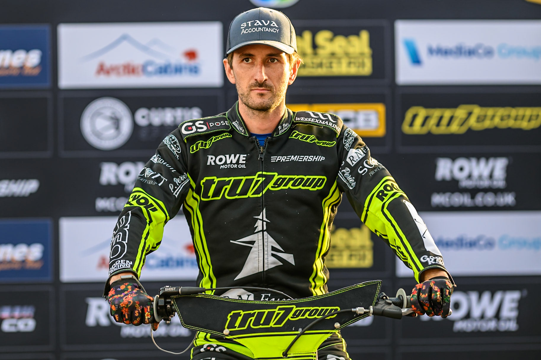 Adam Ellis of Ipswich Witches during the Rowe Motor Oil Premiership match between Belle Vue Aces and Ipswich Witches at the National Speedway Stadium, Manchester on Monday 4th August 2025. (Photo: Ian Charles | MI News)