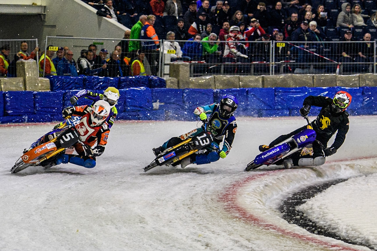 Lukáš Hutla of The Czech Republic in White leading Paul Cooper of Great Britain in Yellow, Filip Jäger of Sweden in Blue and Leon Kramer of The Netherlands in Red during the Roelof Thijs Bokaal at Ice Rink Thialf, Heerenveen, The Netherlands on Friday 5th April 2024. (Photo: Ian Charles | MI News)