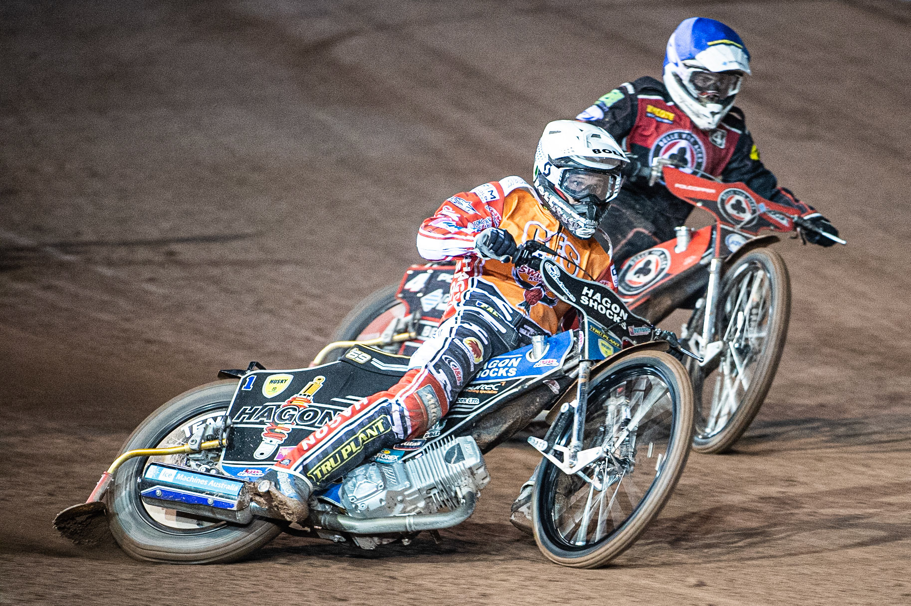 Photo by Ian Charles:

Jason Doyle (White) outside Jaimon Lidsey (Blue)

Belle Vue Aces v Swindon Robins, Supporters Cup Final 1st Leg, National Speedway Stadium, Manchester, Thursday, 12, September, 2019