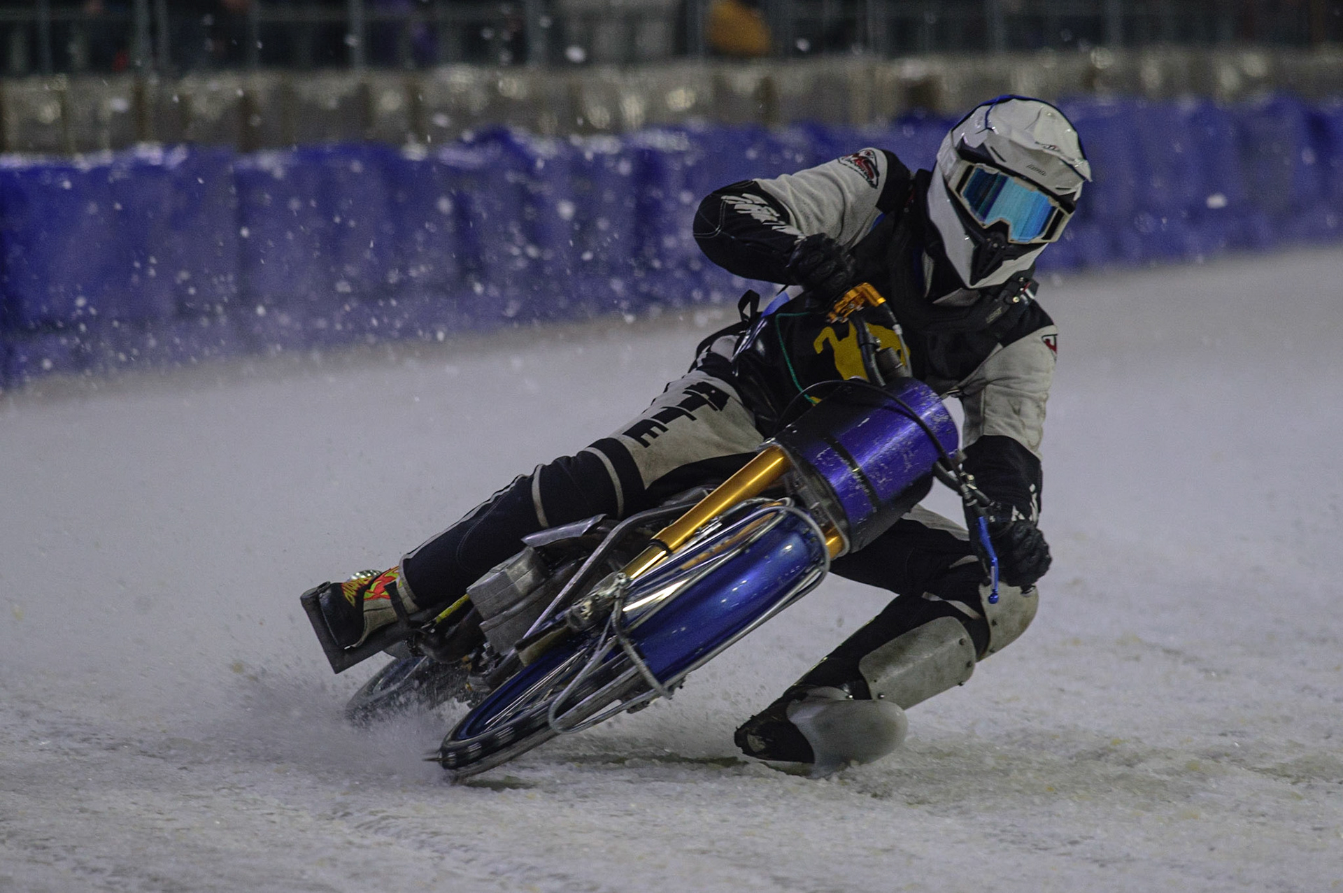 HEERENVEEN, NL. APR 1. Atte Suolammi in action  during the ROLOEF THIJS BOKAAL  at Ice Rink Thialf, Heerenveen on Friday 1st April 2022. (Credit: Ian Charles | MI News)