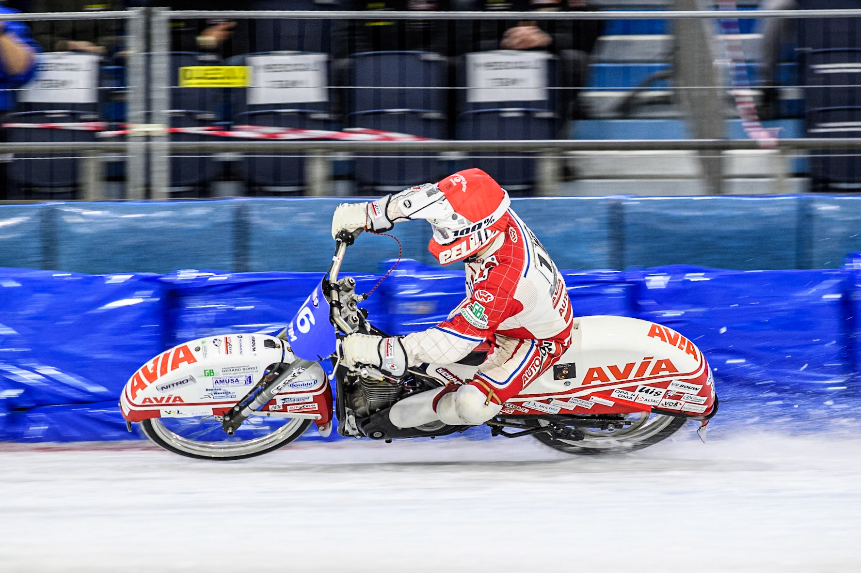 Wild Card Niek Schaap (16) of The Netherlands in action during the FIM Ice Speedway Gladiators World Championship, Final 3 at the Ice Stadium, Thialf, Heerenveen on Saturday 5th April 2025. (Photo: Ian Charles | MI News)