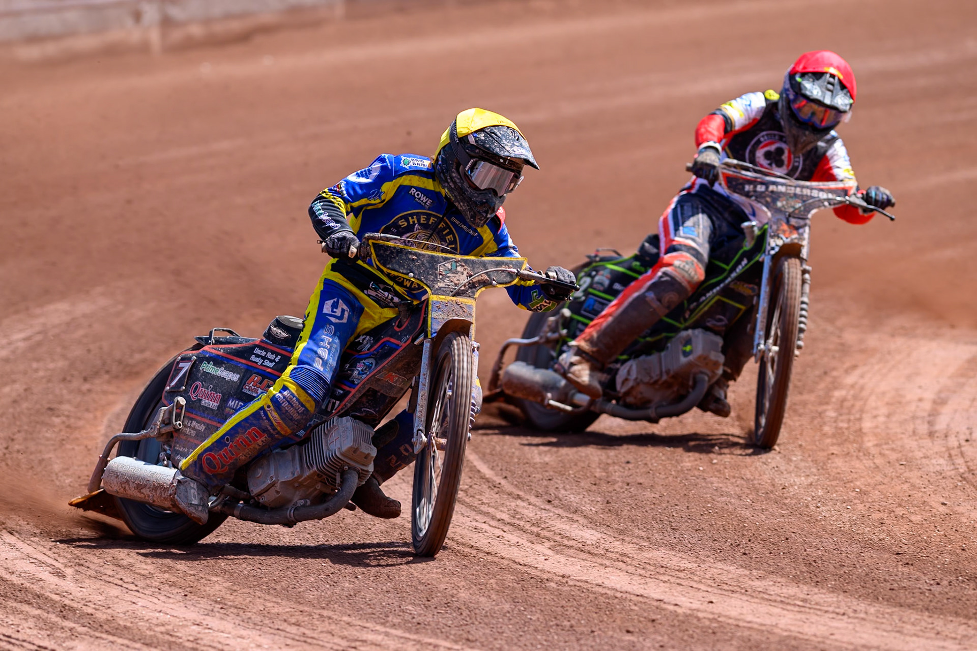 Luke Killeen of Sheffield Tigers in Yellow leading Kye Thomson, Guest Rider for Belle Vue Aces in Red during the Rowe Motor Oil Premiership match between Belle Vue Aces and Sheffield Tigers at the National Speedway Stadium, Manchester on Monday 25th May 2026. (Photo: Ian Charles | MI News)