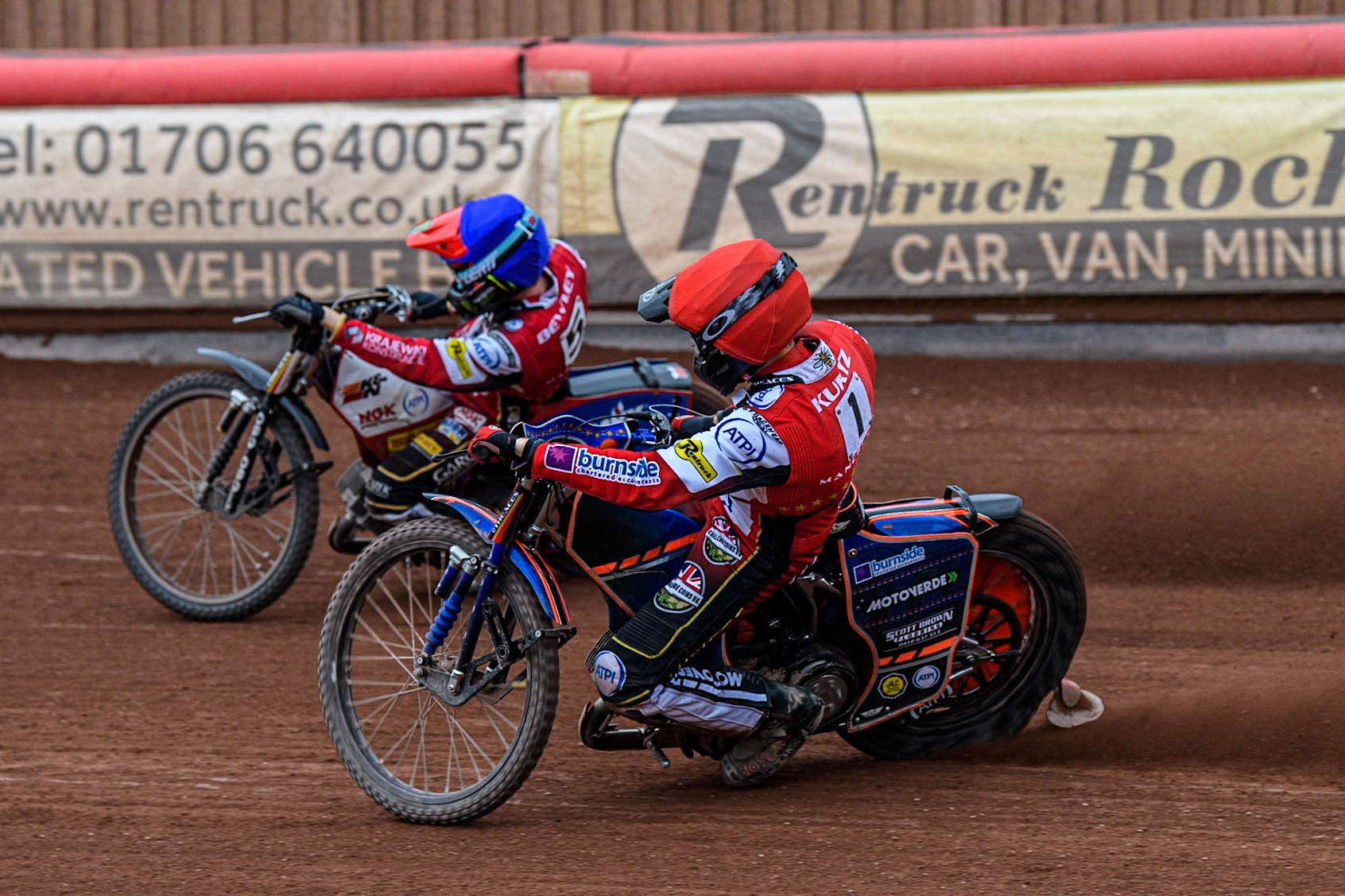 Brady Kurtz (Red) and team mate Dan Bewley (Blue) go for maximum points during the Sports Insure Premiership match between Belle Vue Aces and Leicester Lions at the National Speedway Stadium, Manchester on Monday 28th August 2023. (Photo: Ian Charles | MI News)