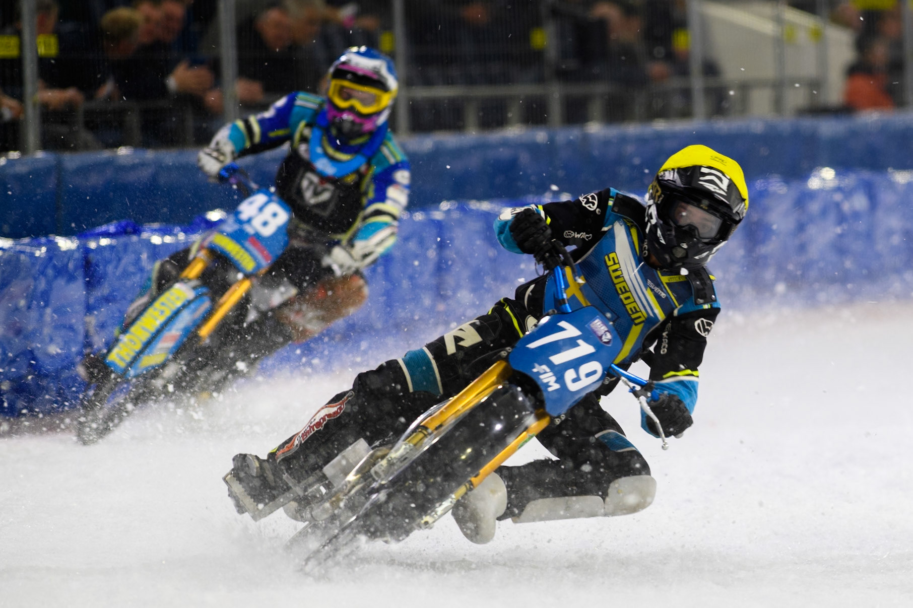 Filip Jäger (719) of Sweden in Yellow leading Luca Bauer (48) of Germany in Blue during the FIM Ice Speedway Gladiators World Championship, Final 3 at the Ice Stadium, Thialf, Heerenveen on Saturday 5th April 2025. (Photo: Ian Charles | MI News)