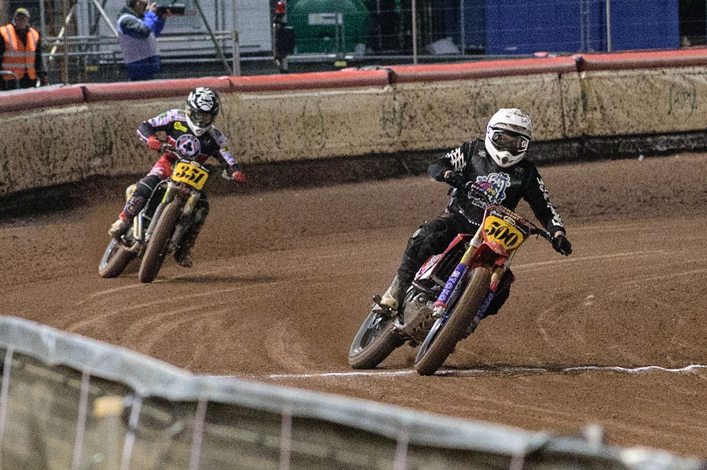 MANCHESTER, UK. OCT 30TH   Rob Mear (500) leads Dan Bewley (351) in the flat track final during the Manchester Masters Sidecar Speedway and Flat Track Racing at the National Speedway Stadium, Manchester on Saturday 30th October 2021. (Credit: Ian Charles | MI News)