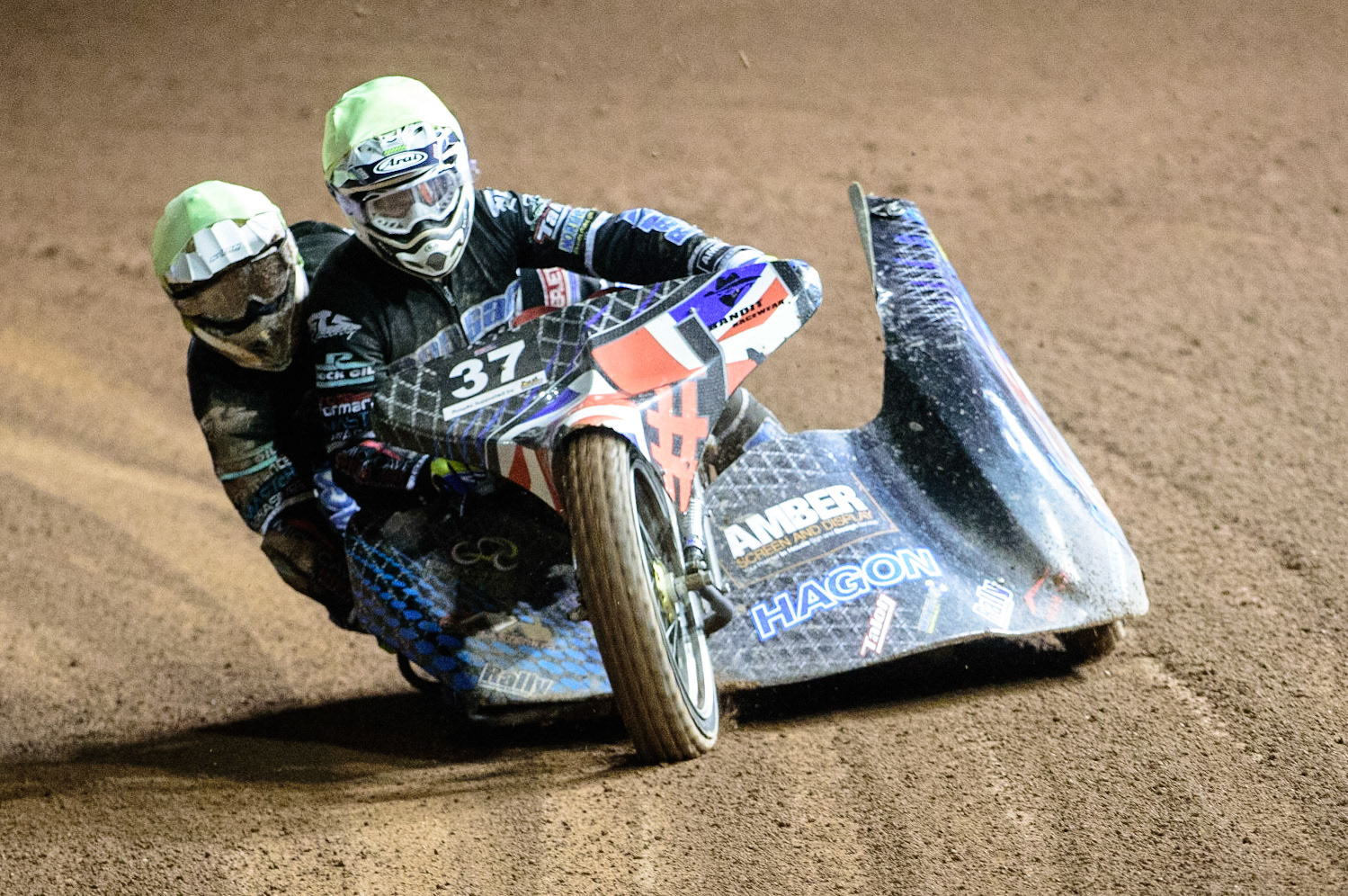 MANCHESTER, UK. OCT 30TH   Mark Cossar &amp; Gareth Williams  in action  during the Manchester Masters Sidecar Speedway and Flat Track Racing at the National Speedway Stadium, Manchester on Saturday 30th October 2021. (Credit: Ian Charles | MI News)